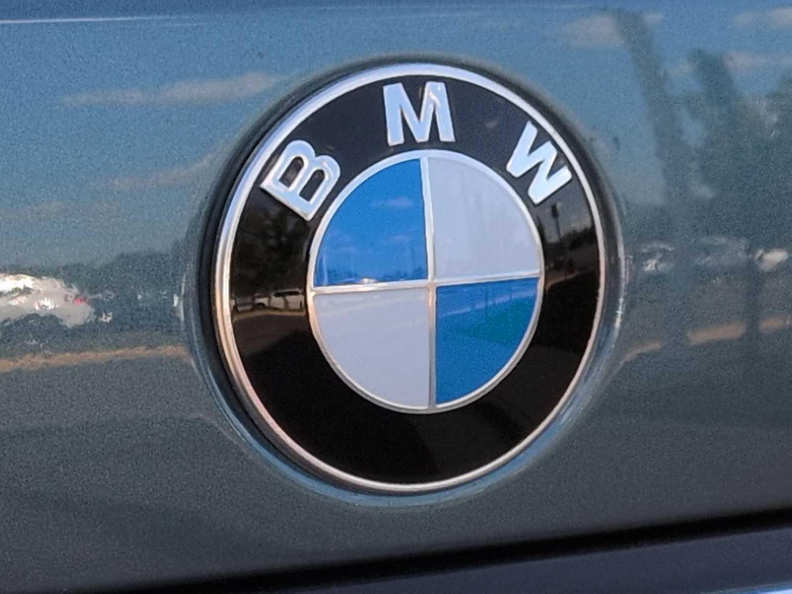 Thumbnail: 2026 BMW X7 - 12