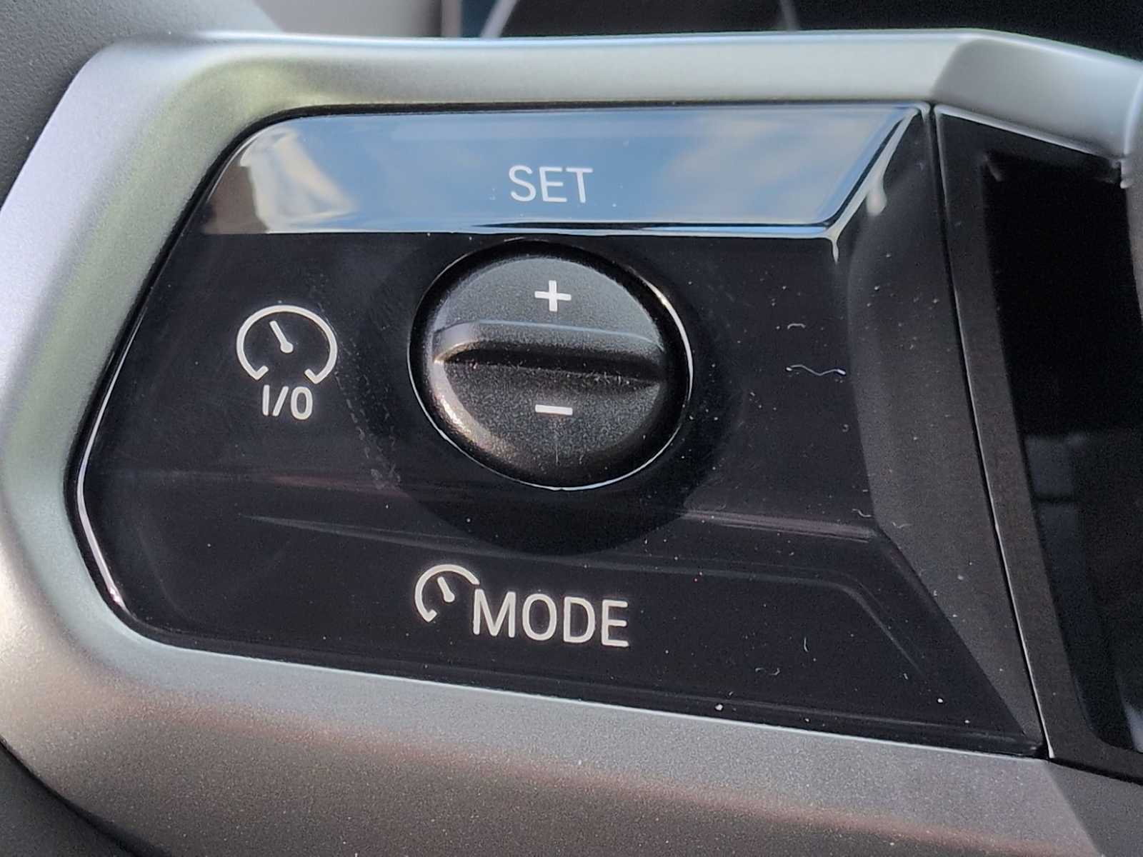 Thumbnail: 2025 BMW i5 - 26