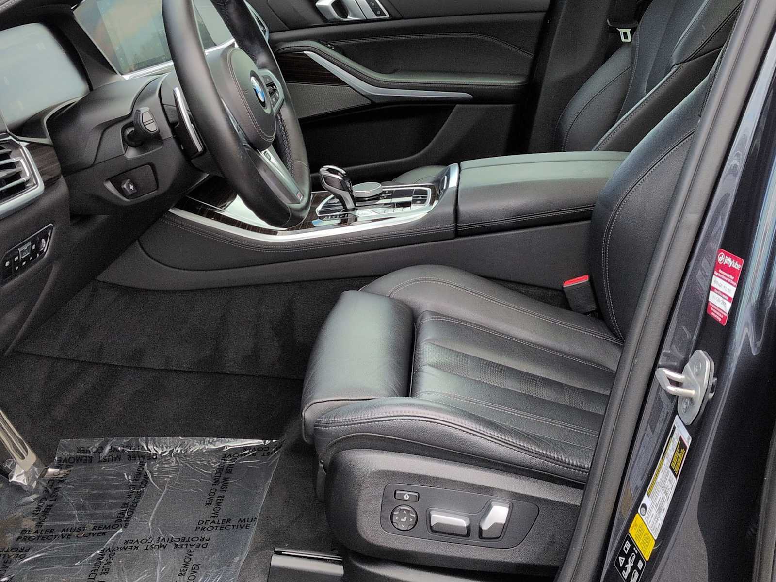Thumbnail: 2021 BMW X5 - 17
