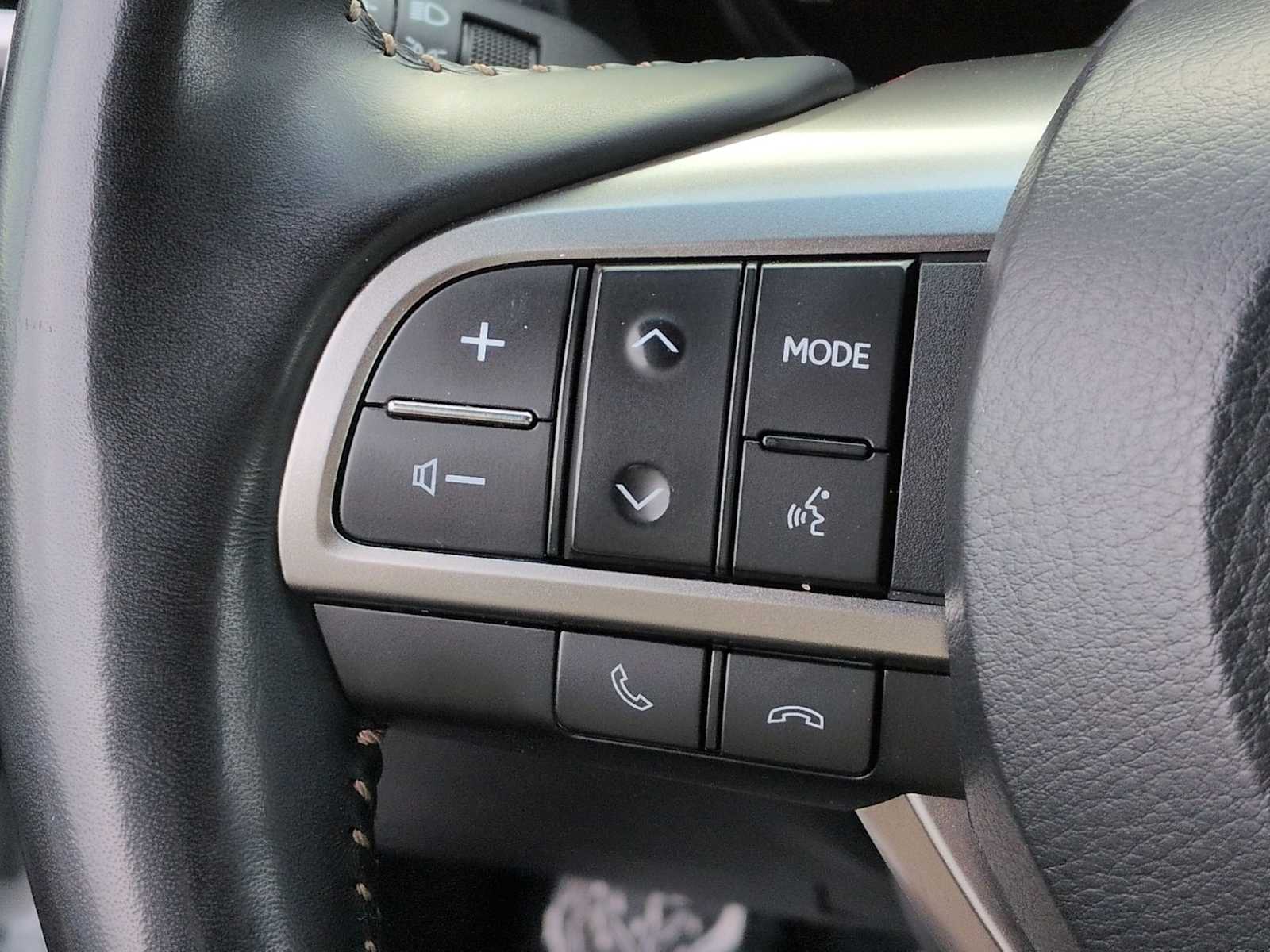 Thumbnail: 2023 Lexus GX - 25