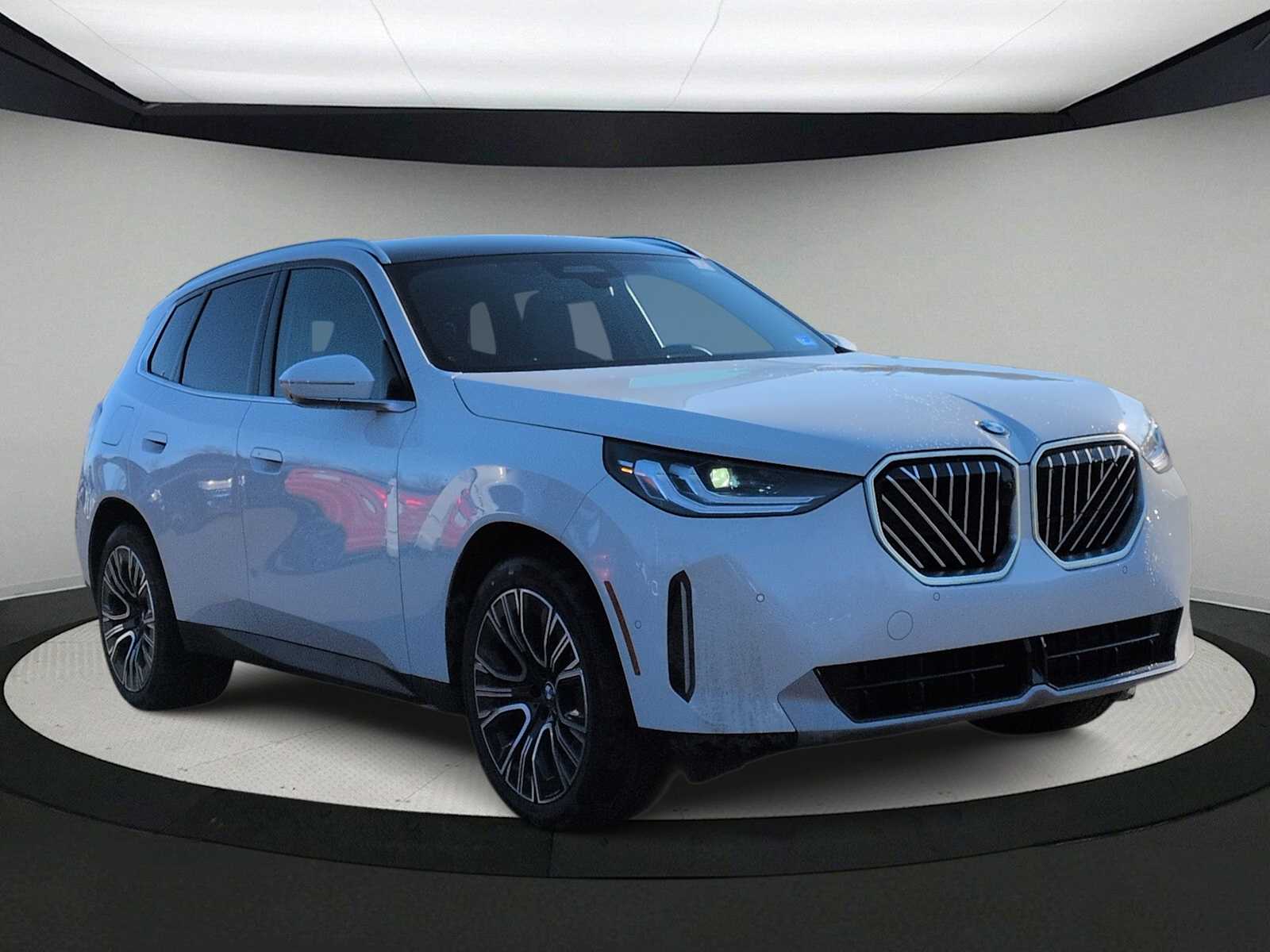 Thumbnail: 2026 BMW X3 - 2