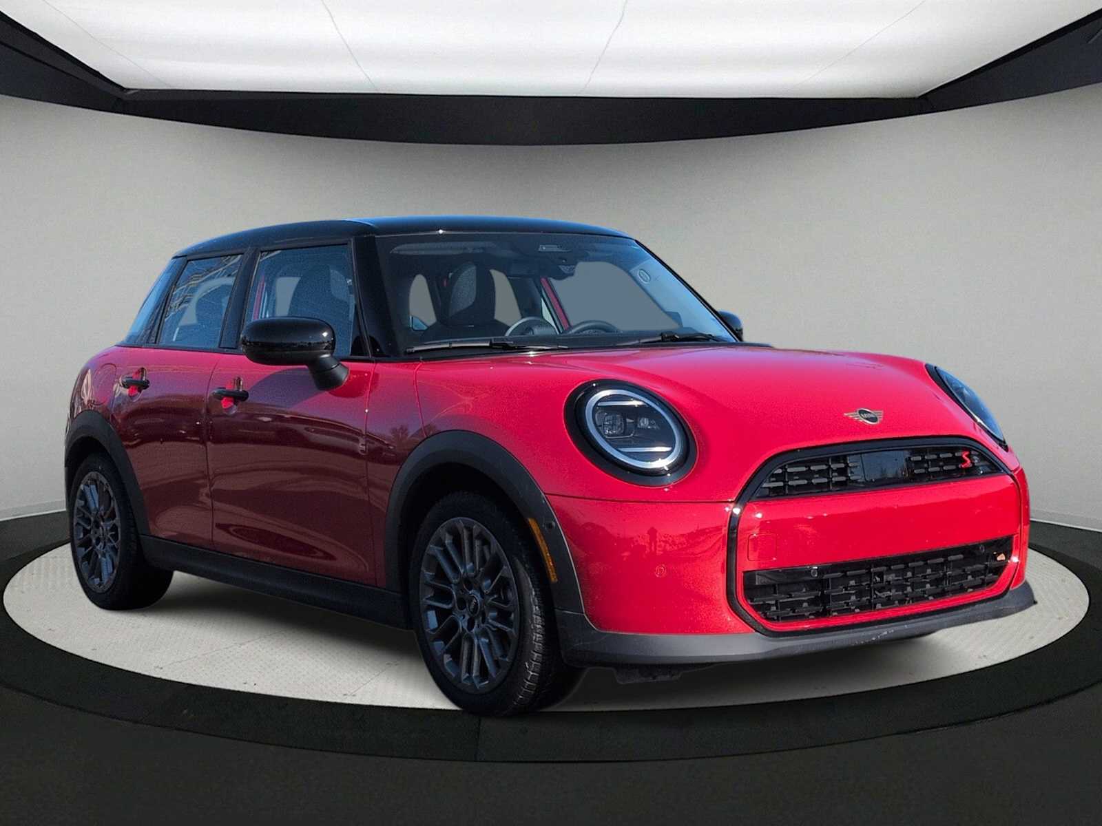 Thumbnail: 2025 MINI Cooper Hardtop - 2