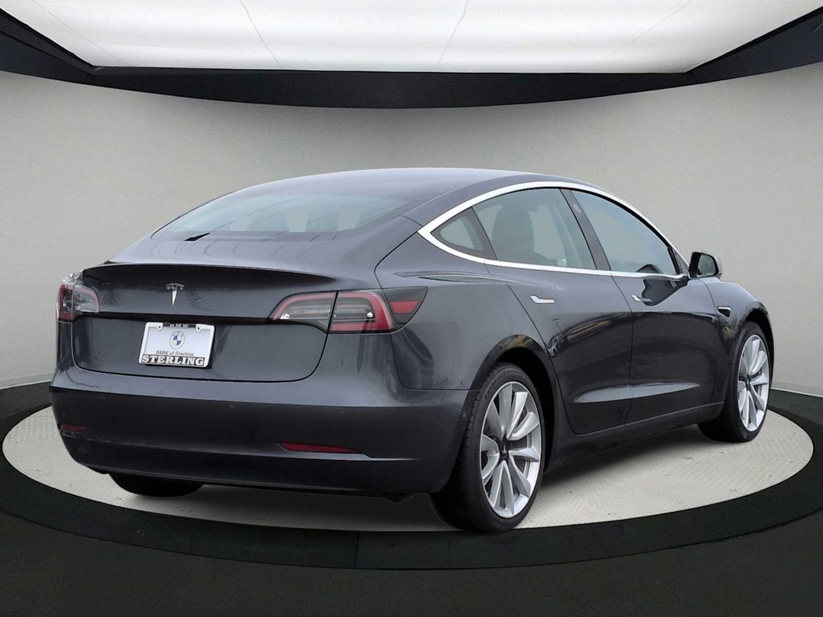 Thumbnail: 2019 Tesla Model 3 - 8