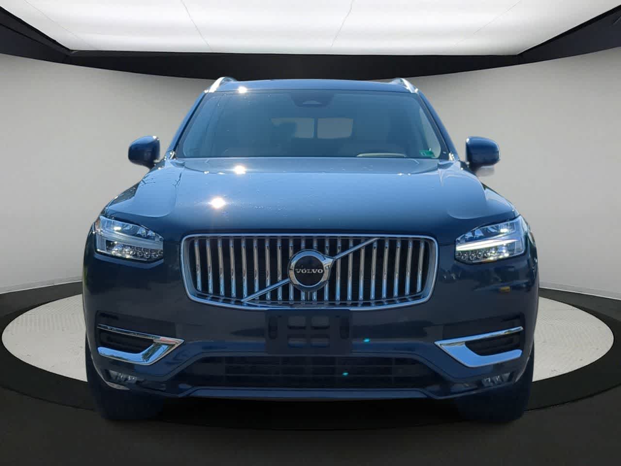 Thumbnail: 2023 Volvo XC90 - 3