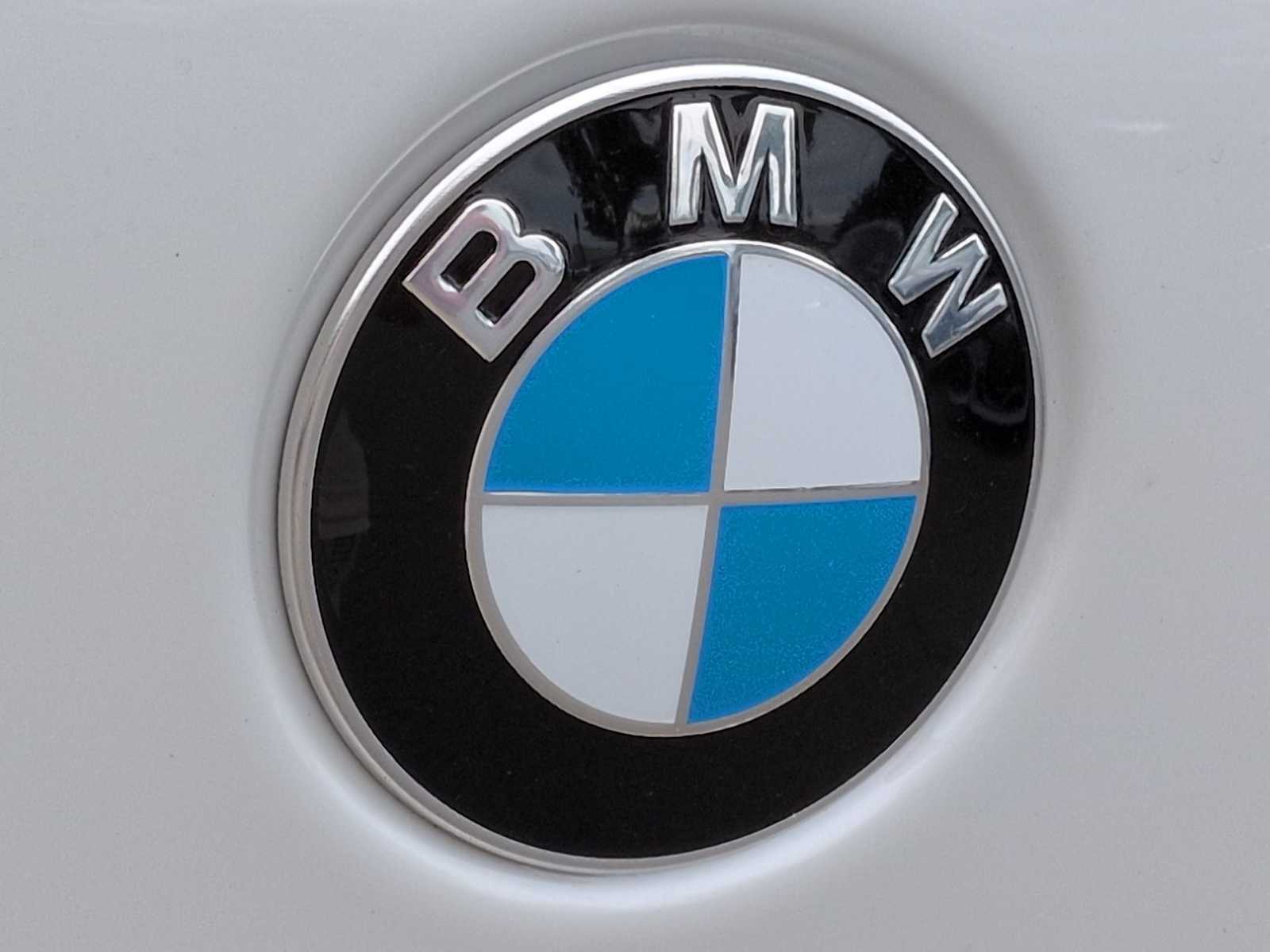 Thumbnail: 2026 BMW X5 - 12