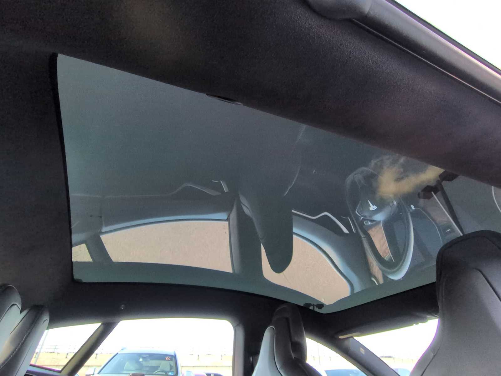 Thumbnail: 2020 Tesla Model S - 22