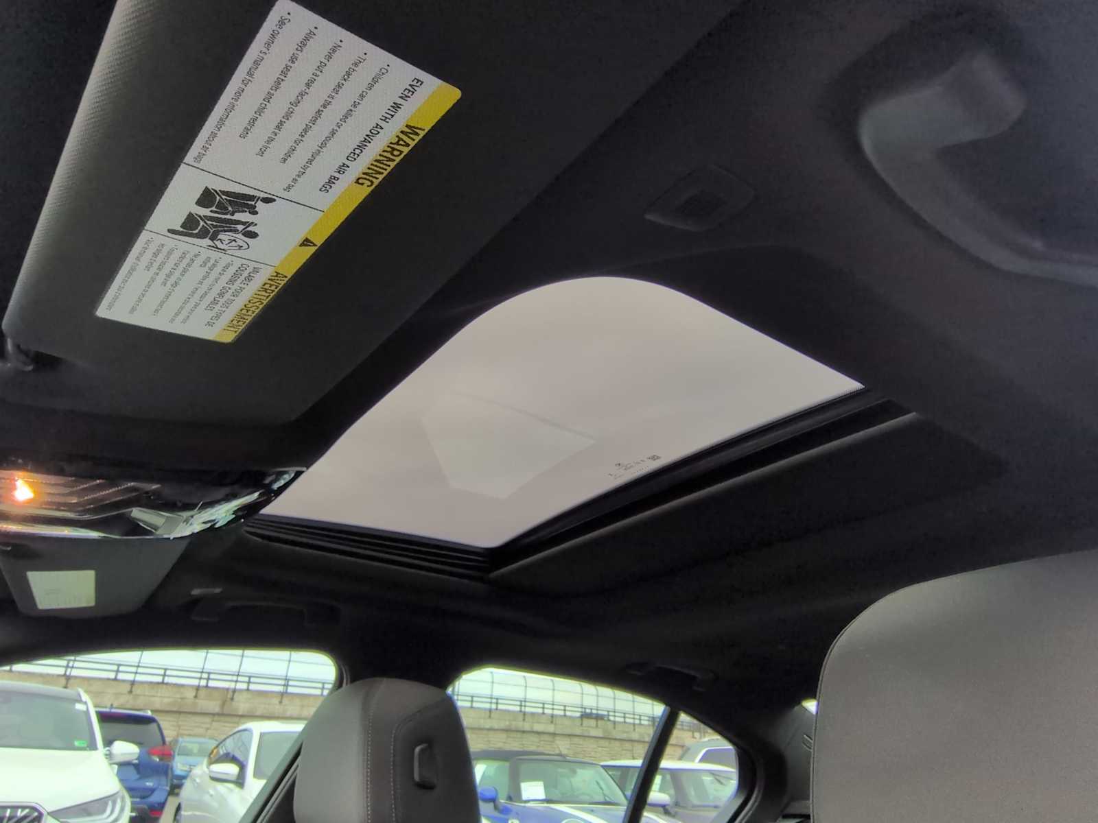 Thumbnail: 2025 BMW i5 - 19