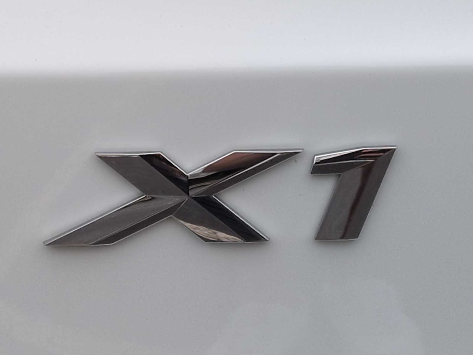 Thumbnail: 2026 BMW X1 - 13