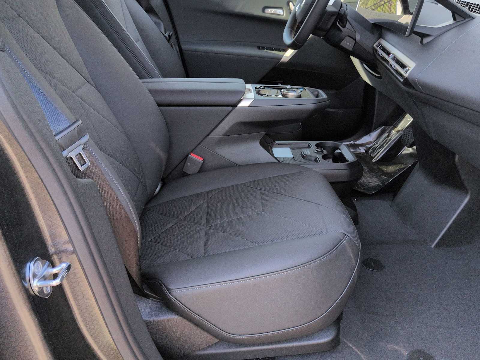 Thumbnail: 2026 BMW iX - 23