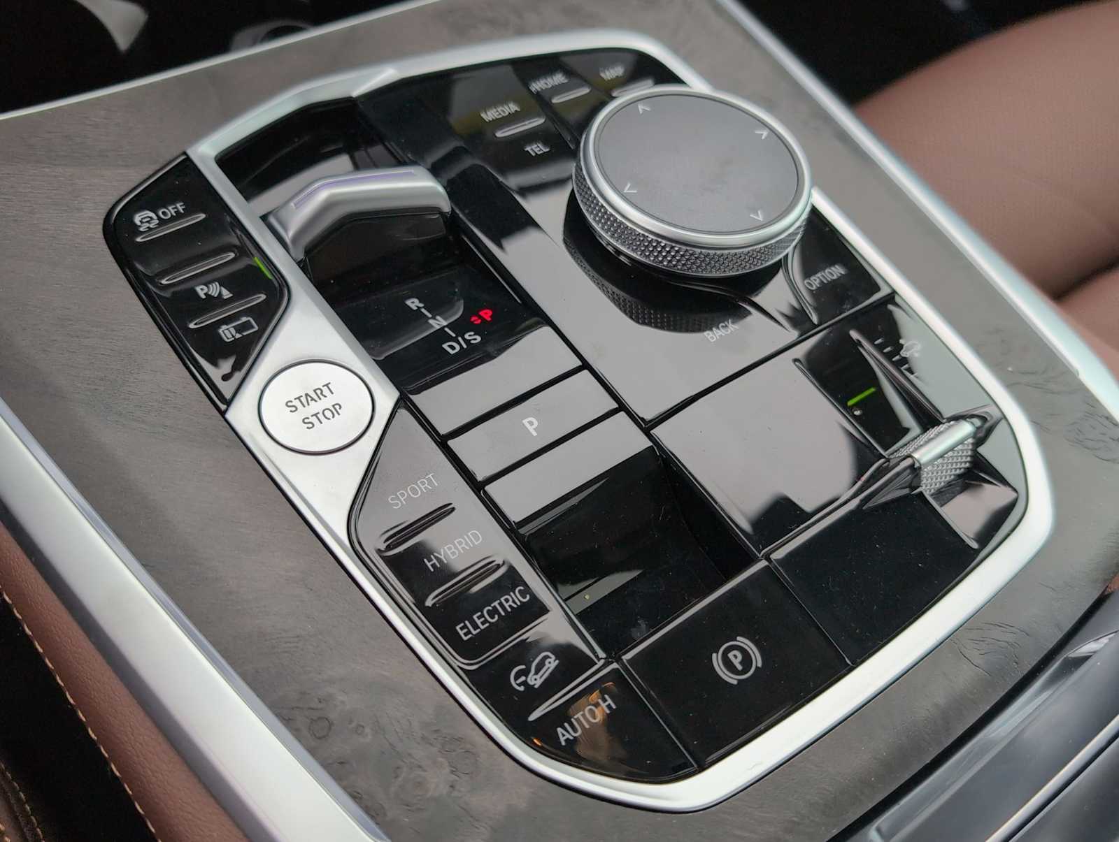 Thumbnail: 2026 BMW X5 - 33