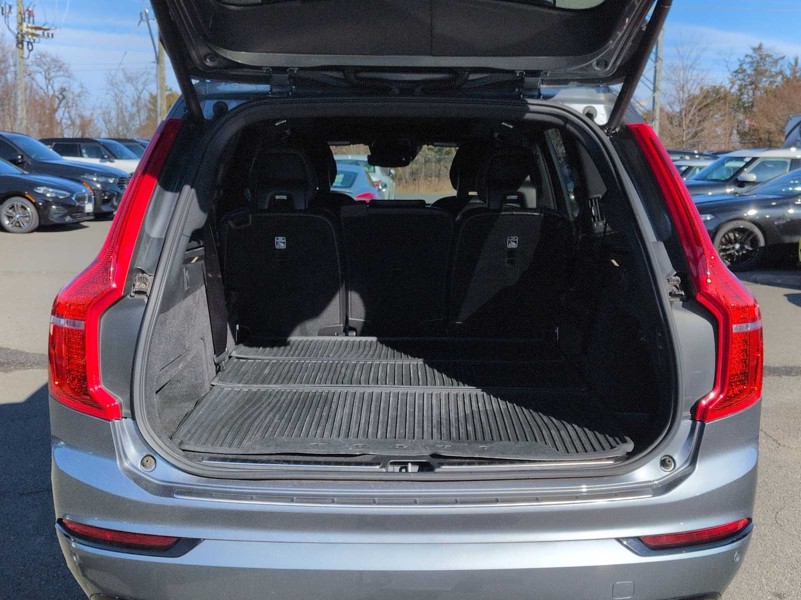 Thumbnail: 2017 Volvo XC90 - 35