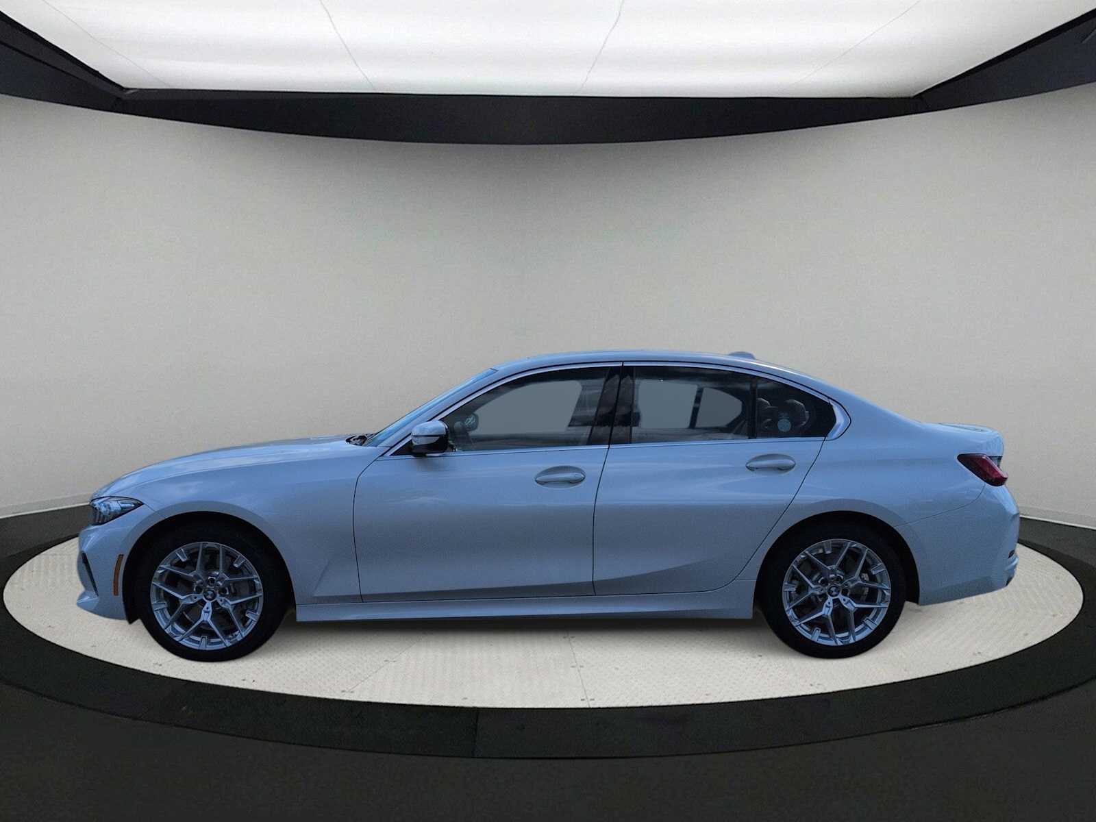 Thumbnail: 2025 BMW 3 Series - 5