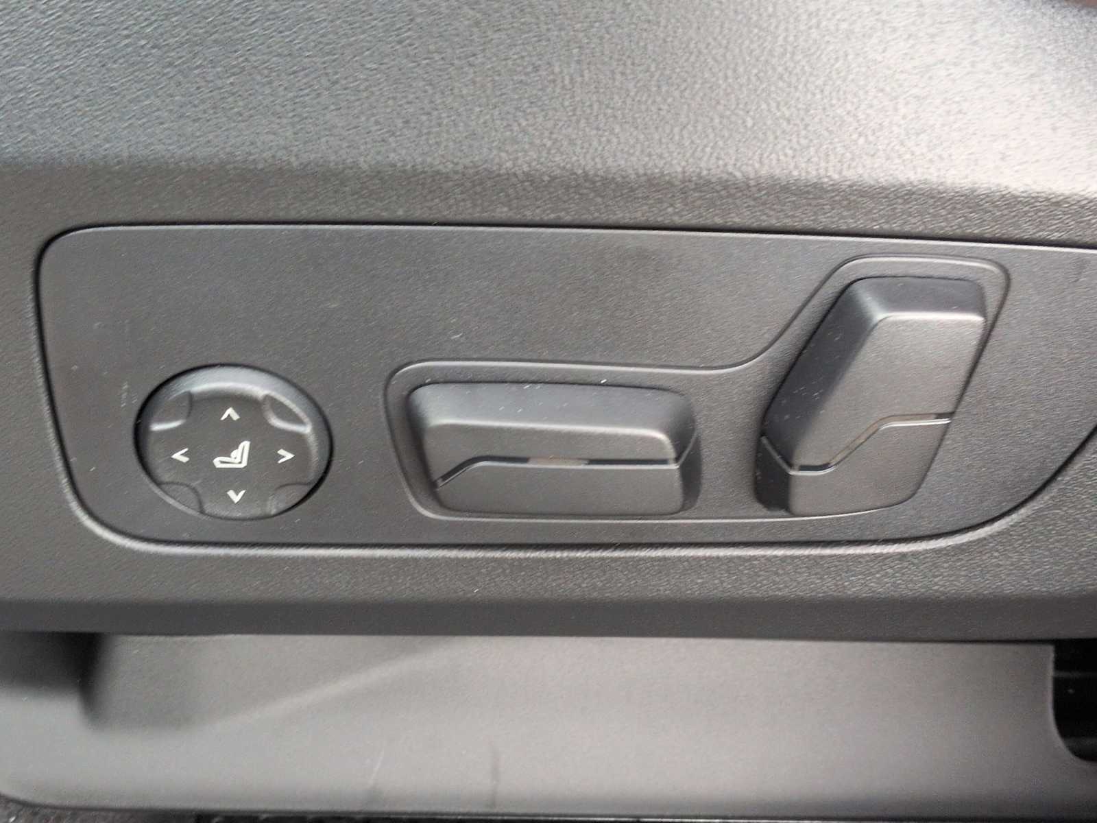 Thumbnail: 2026 BMW X1 - 18