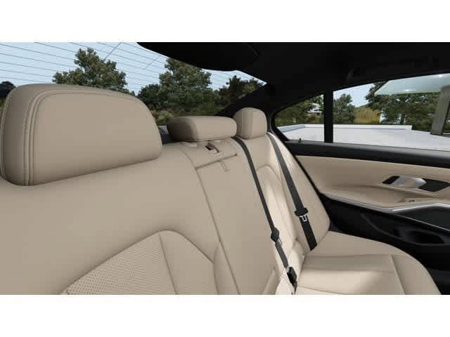 Thumbnail: 2026 BMW 3 Series - 12