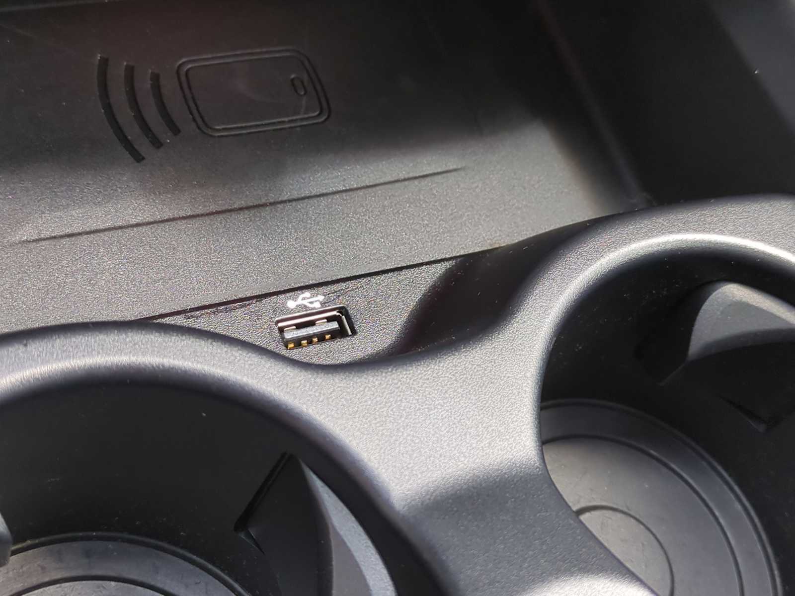 Thumbnail: 2022 BMW 5 Series - 33