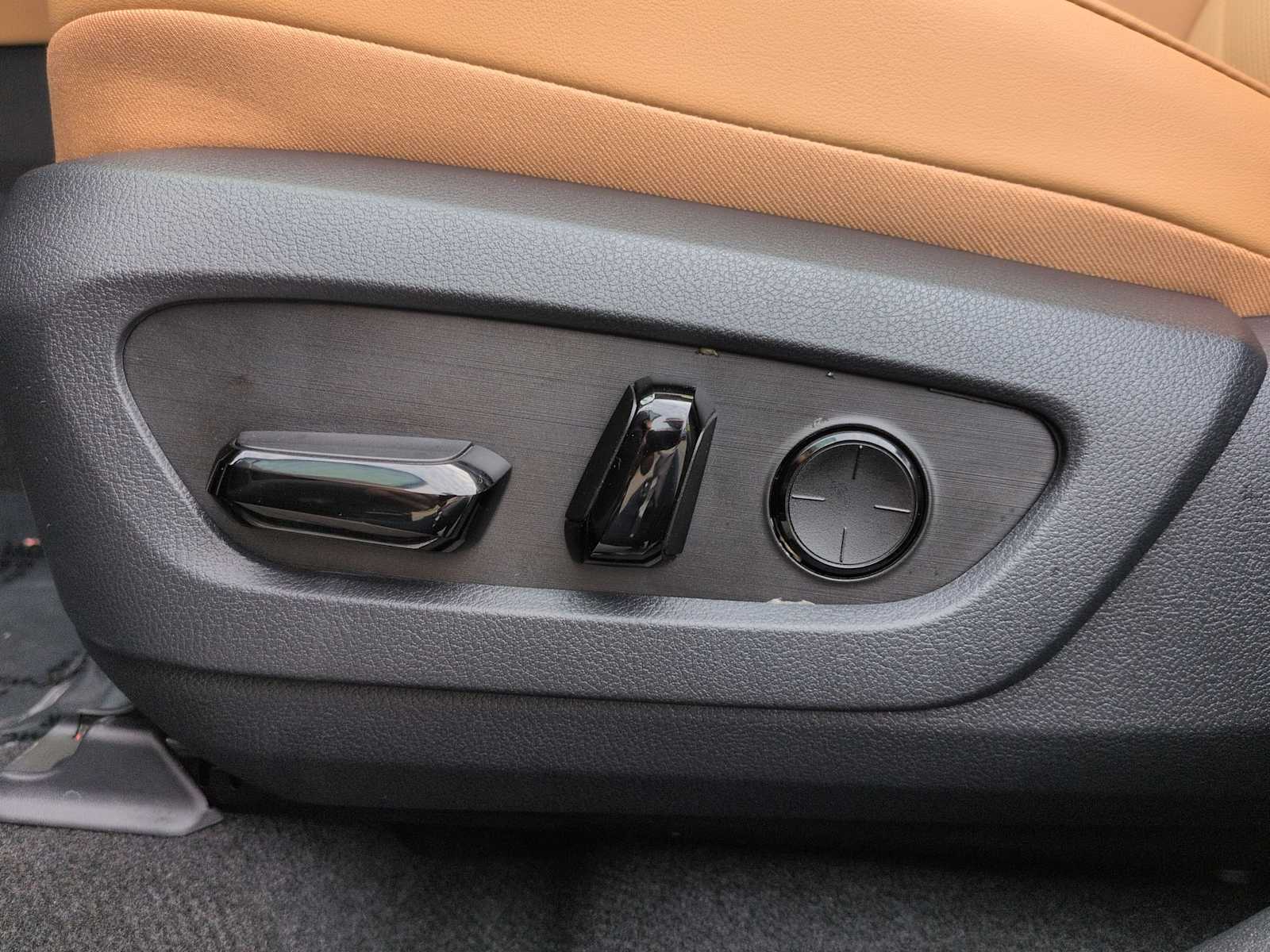 Thumbnail: 2026 Lexus NX - 18