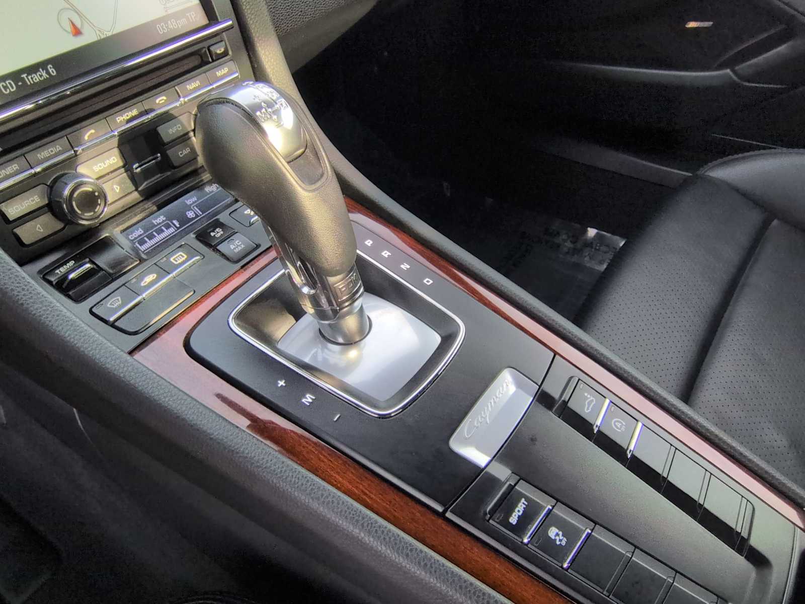 Thumbnail: 2016 Porsche Cayman - 27