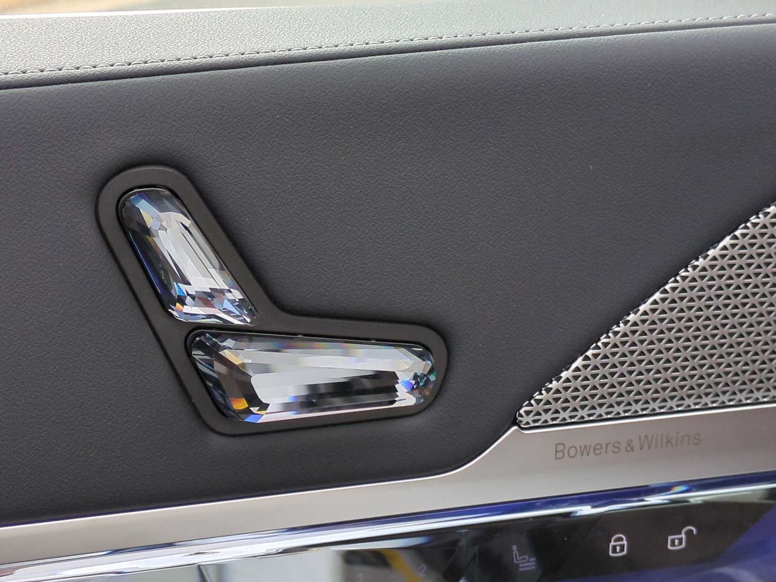 Thumbnail: 2024 BMW i7 - 17