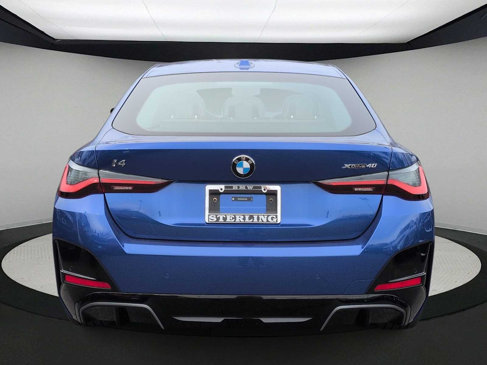 Thumbnail: 2026 BMW i4 - 7