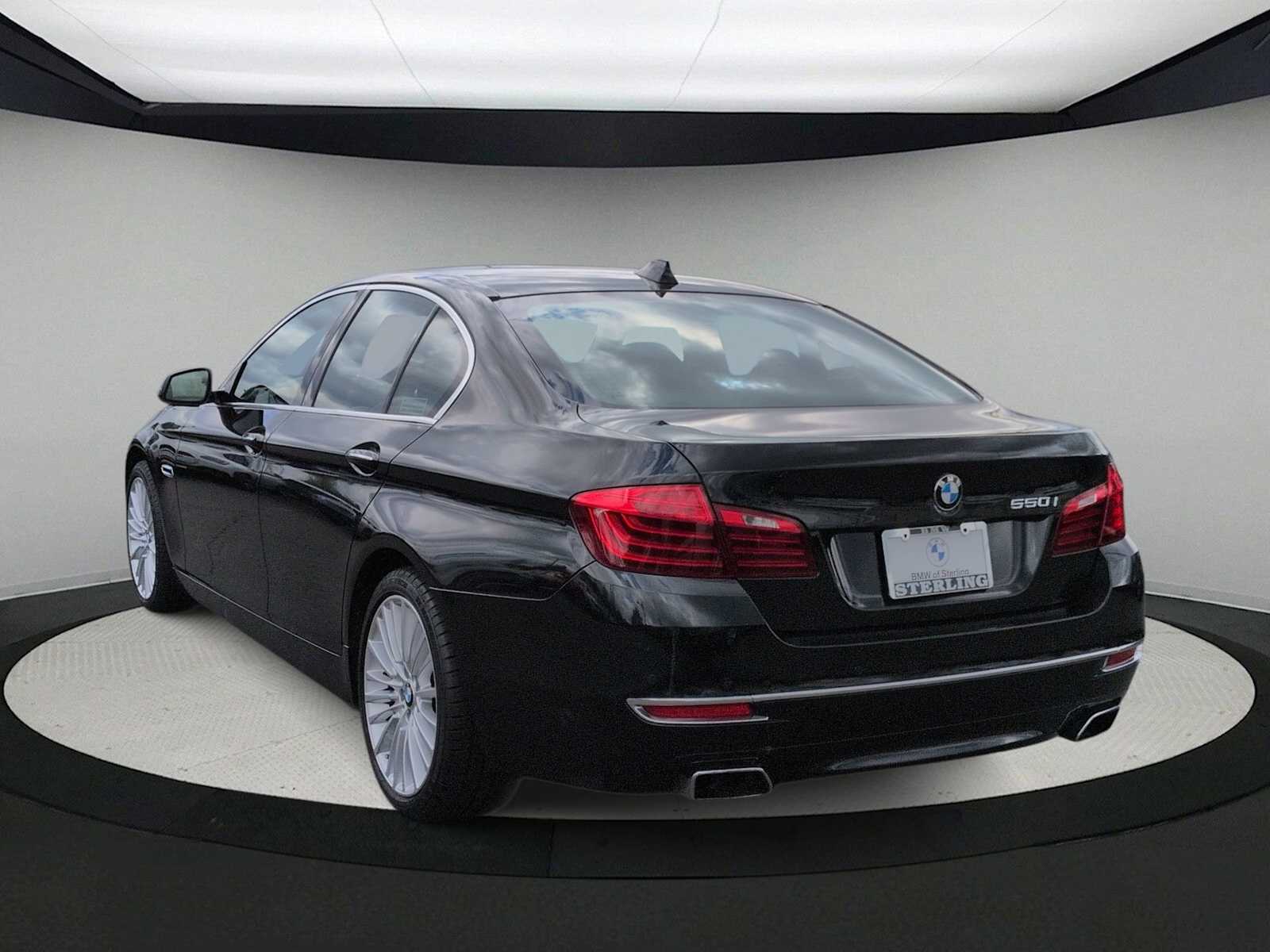 Thumbnail: 2014 BMW 5 Series - 6