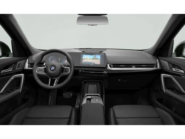 Thumbnail: 2027 BMW X1 - 7