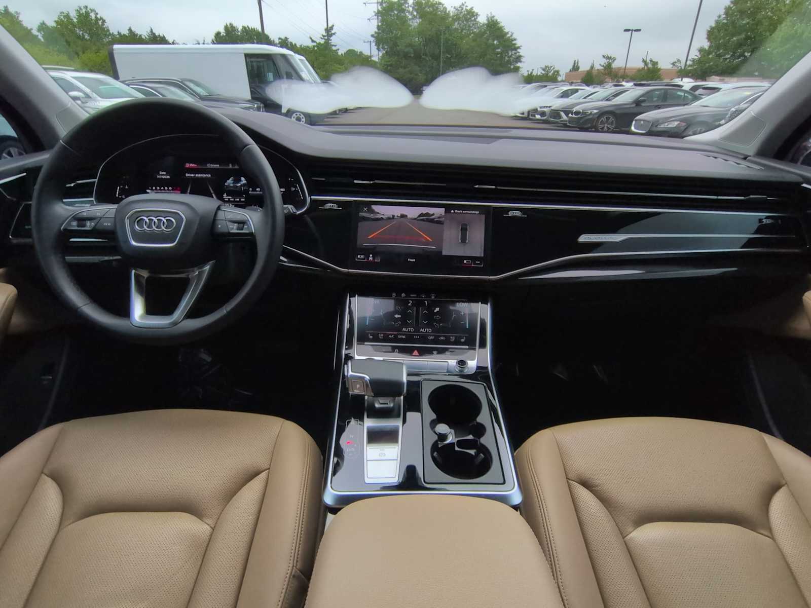 Thumbnail: 2022 Audi Q7 - 15