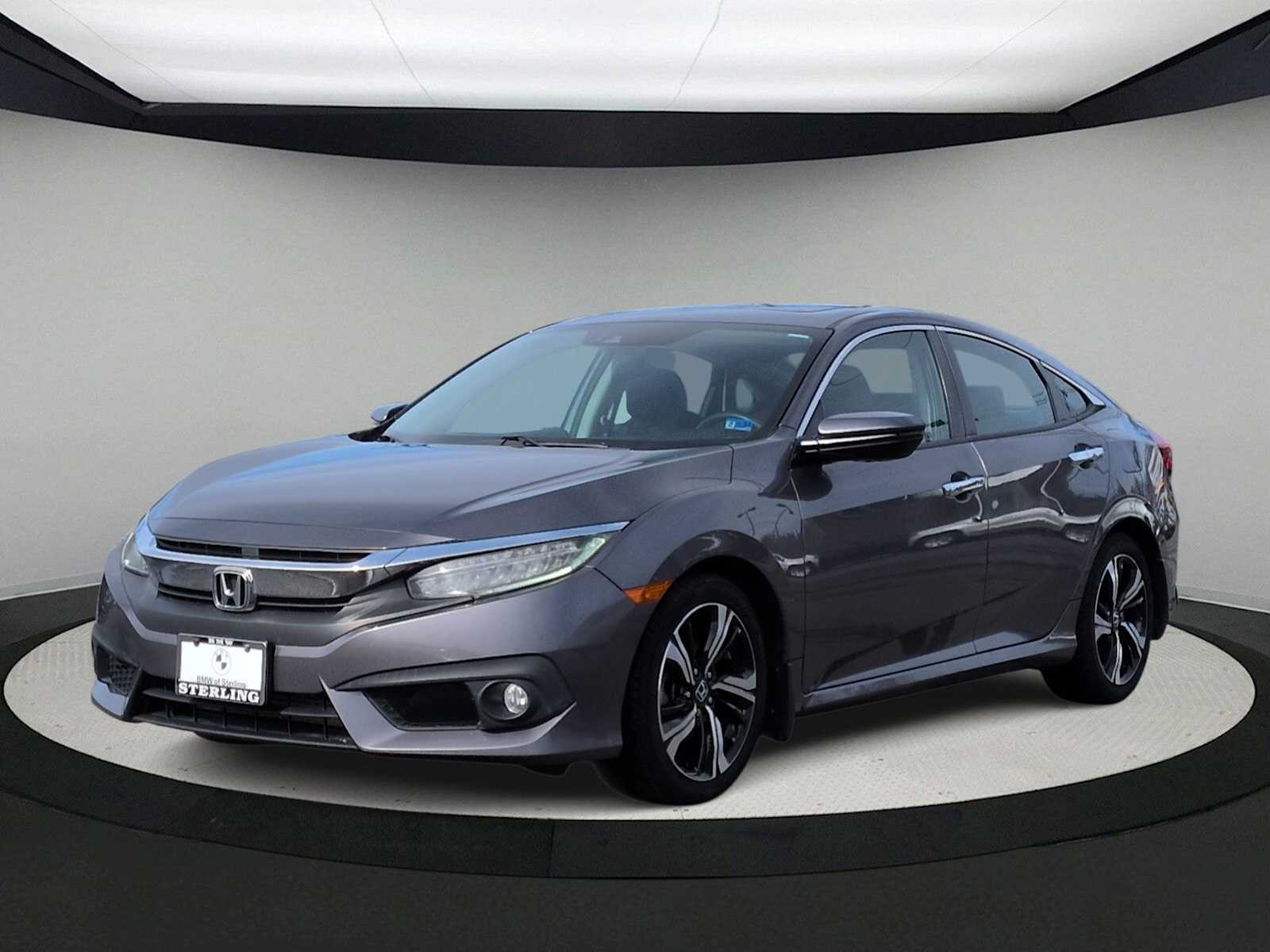 Thumbnail: 2017 Honda Civic - 4