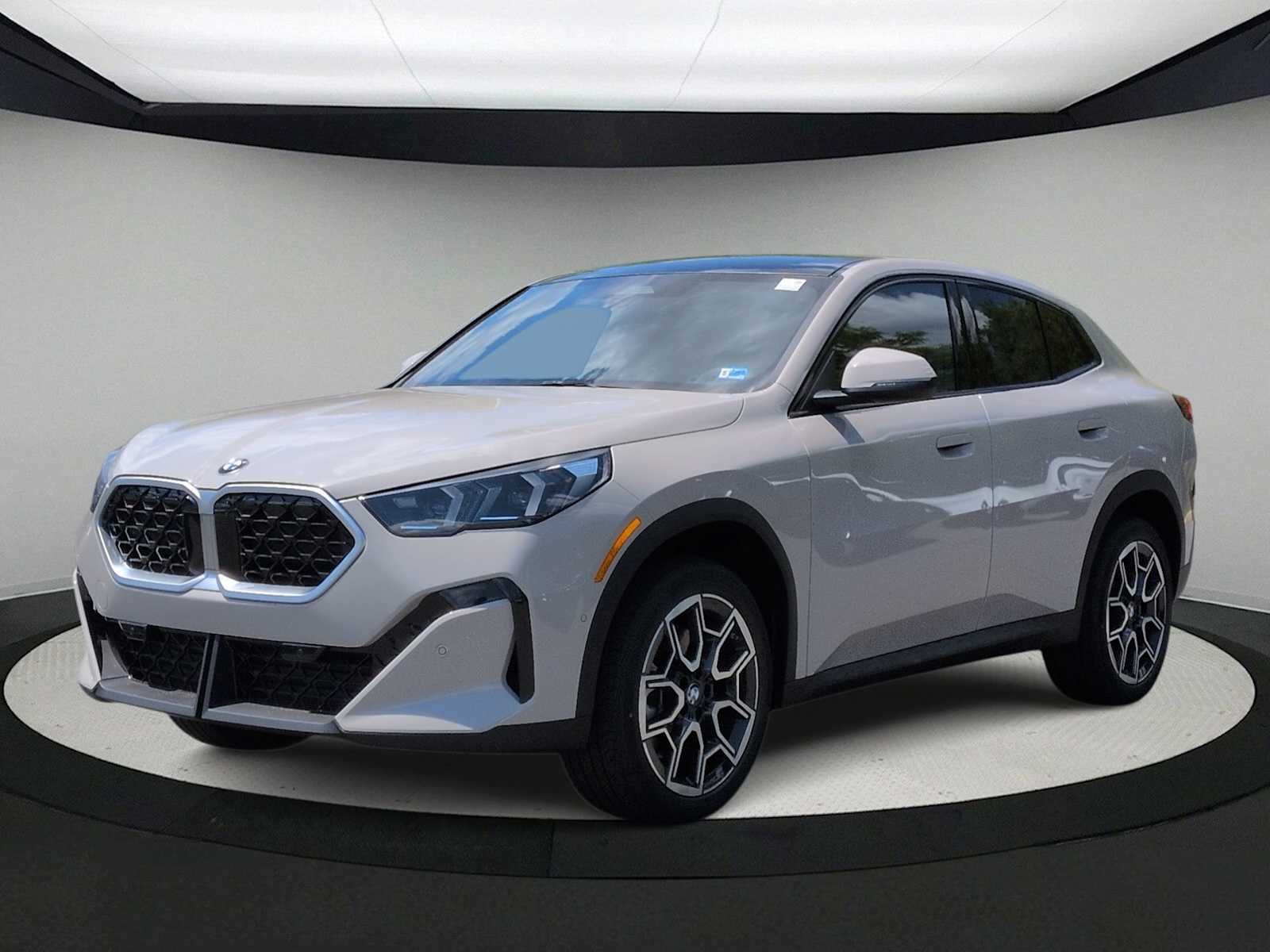 Thumbnail: 2026 BMW X2 - 4