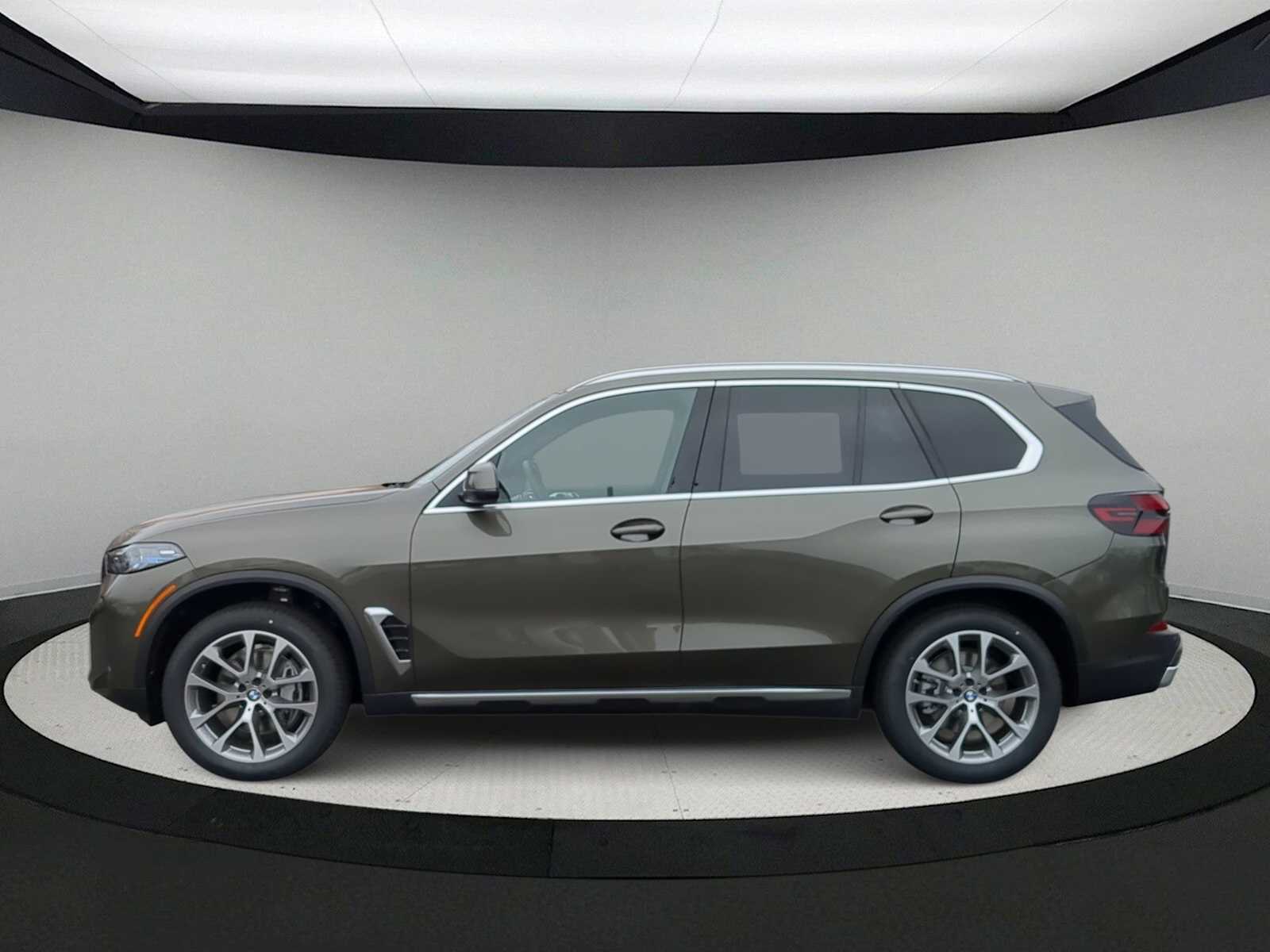 Thumbnail: 2026 BMW X5 - 5