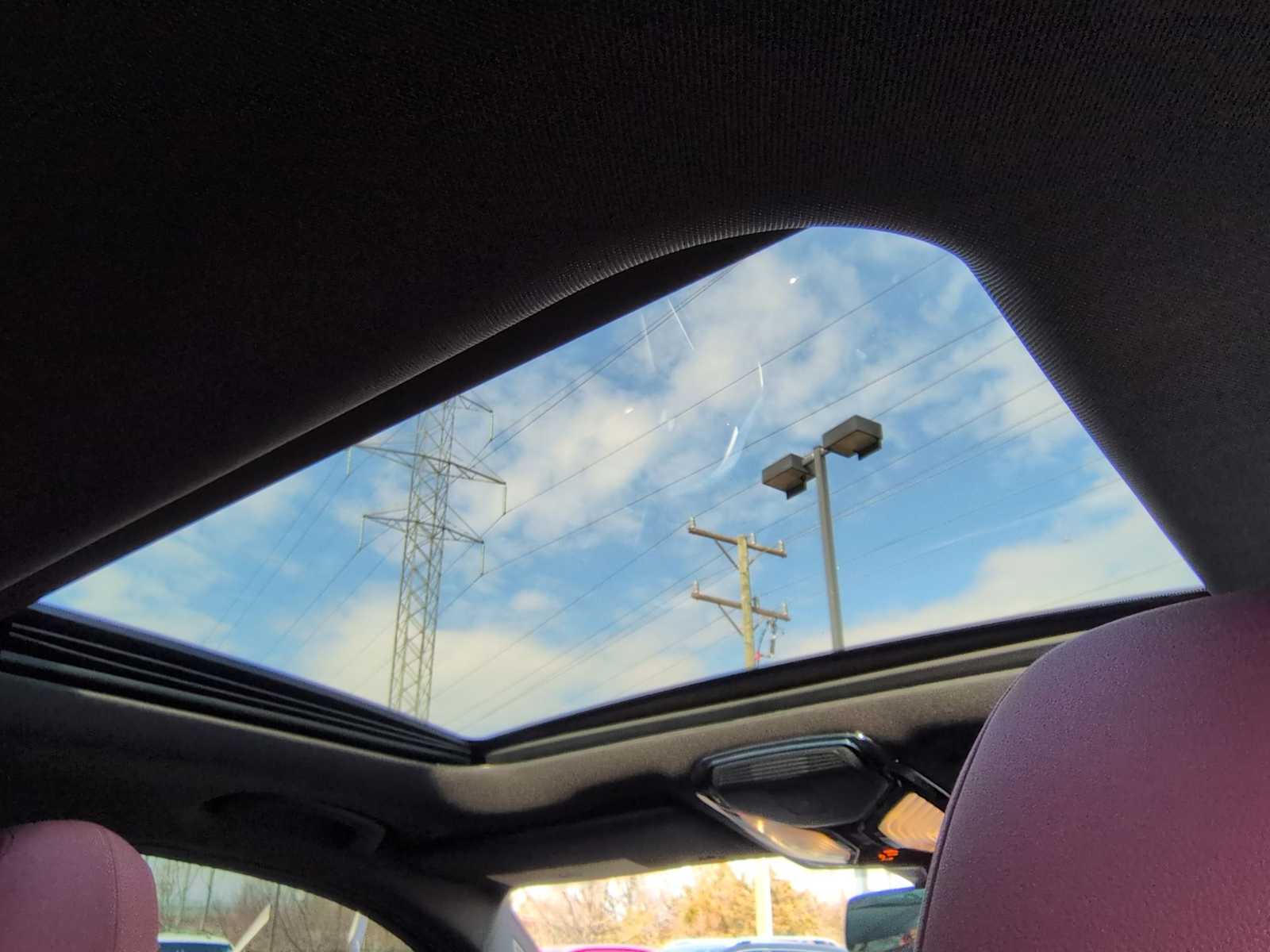 Thumbnail: 2025 BMW 3 Series - 23