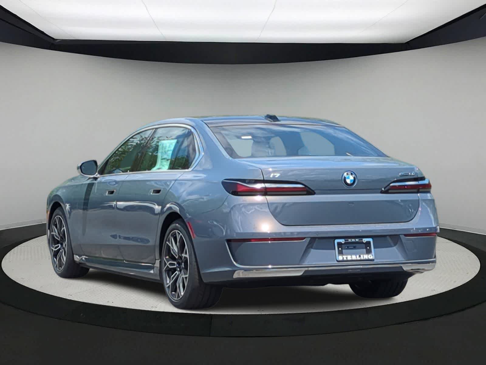 Thumbnail: 2025 BMW i7 - 6