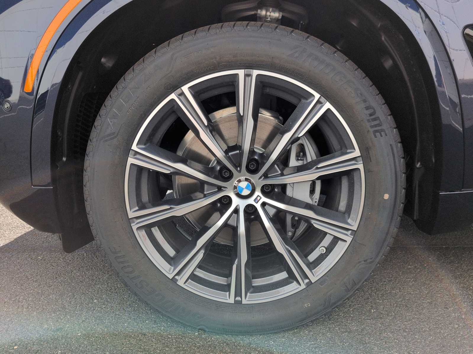 Thumbnail: 2026 BMW X5 - 14