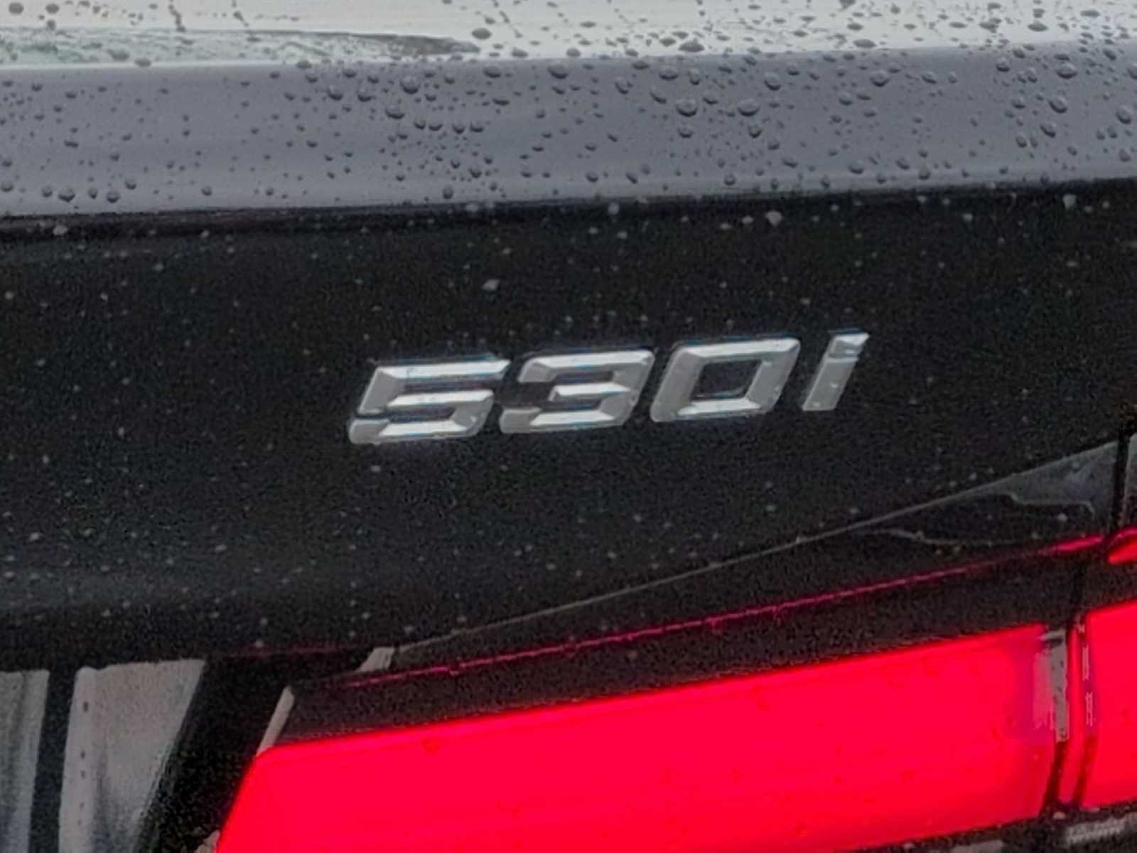 Thumbnail: 2023 BMW 5 Series - 12