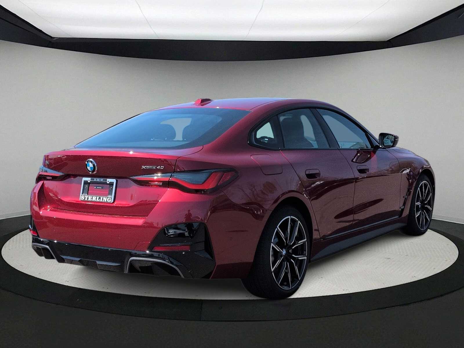 Thumbnail: 2026 BMW i4 - 8