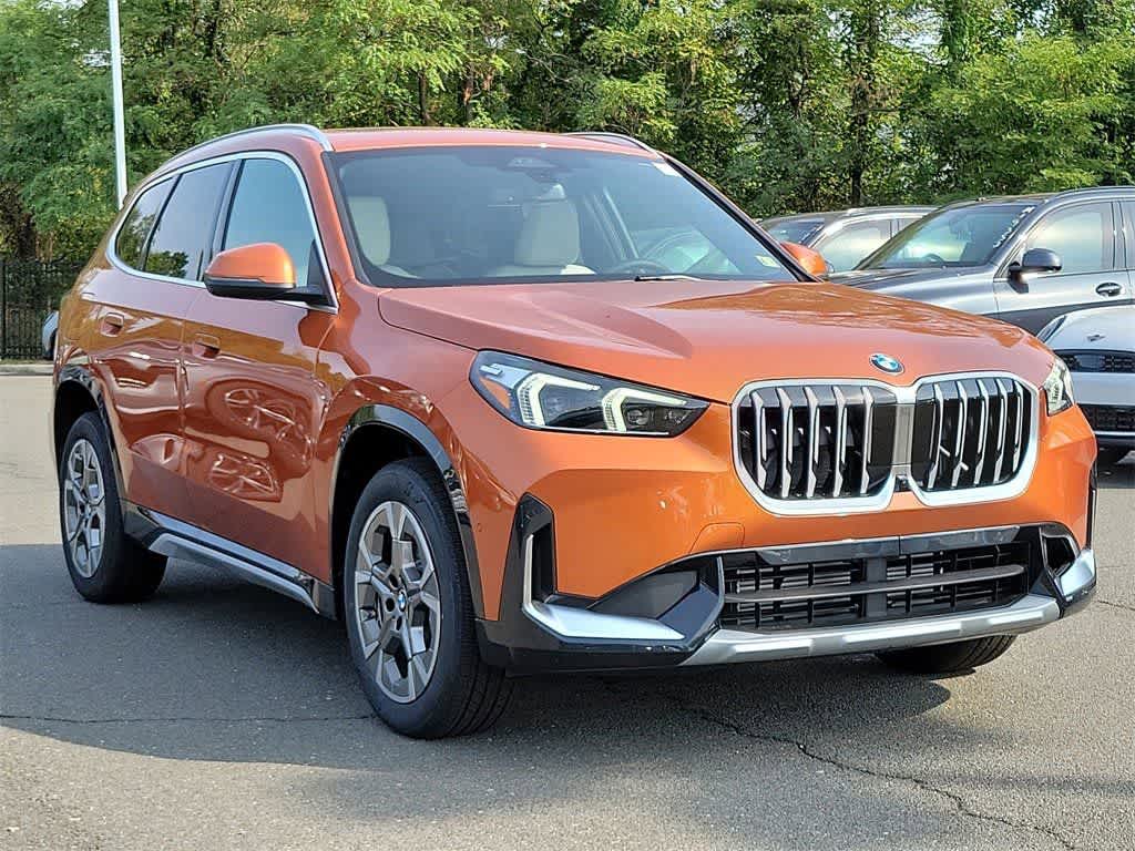 Thumbnail: 2025 BMW X1 - 2