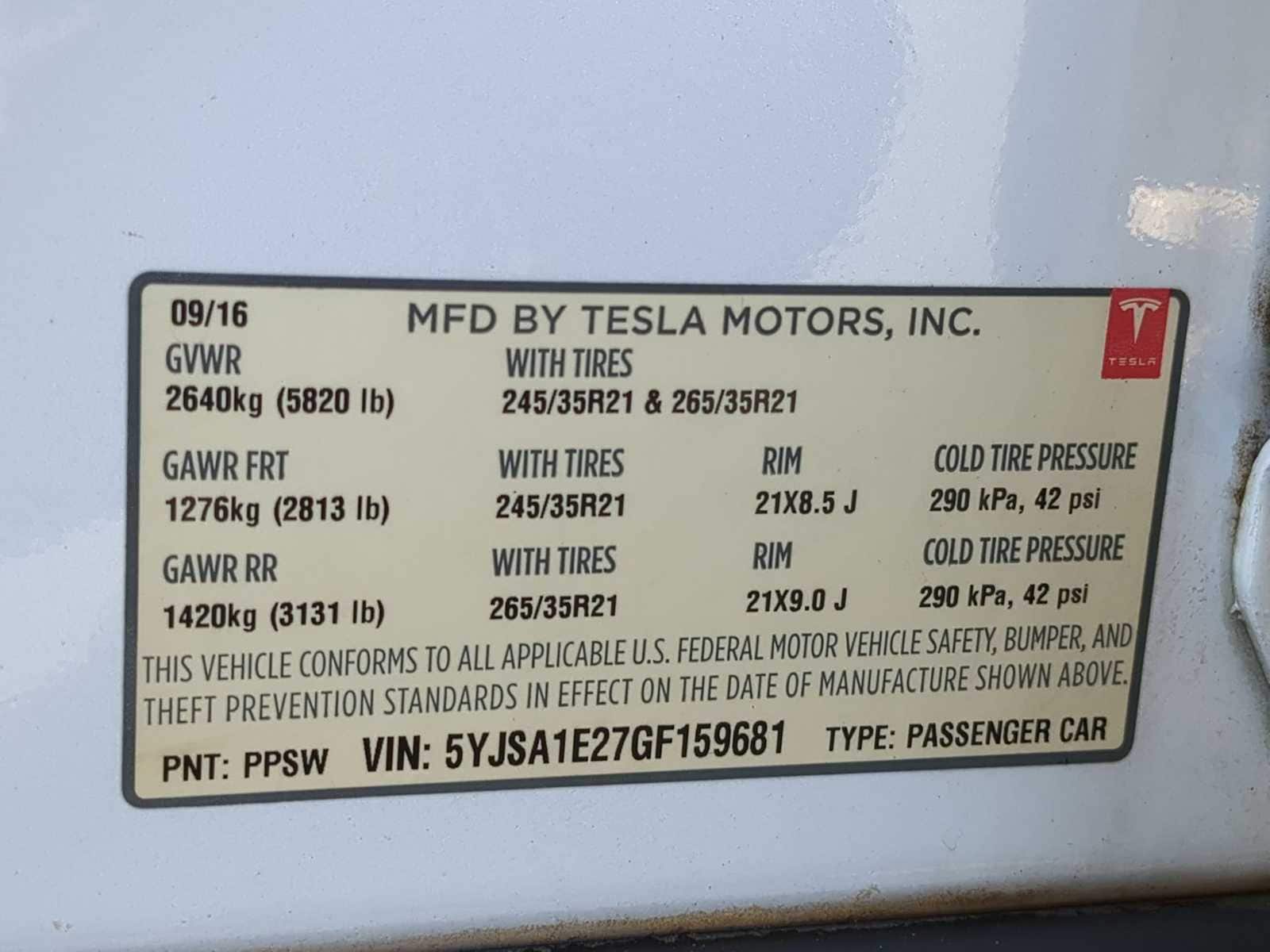 Thumbnail: 2016 Tesla Model S - 36