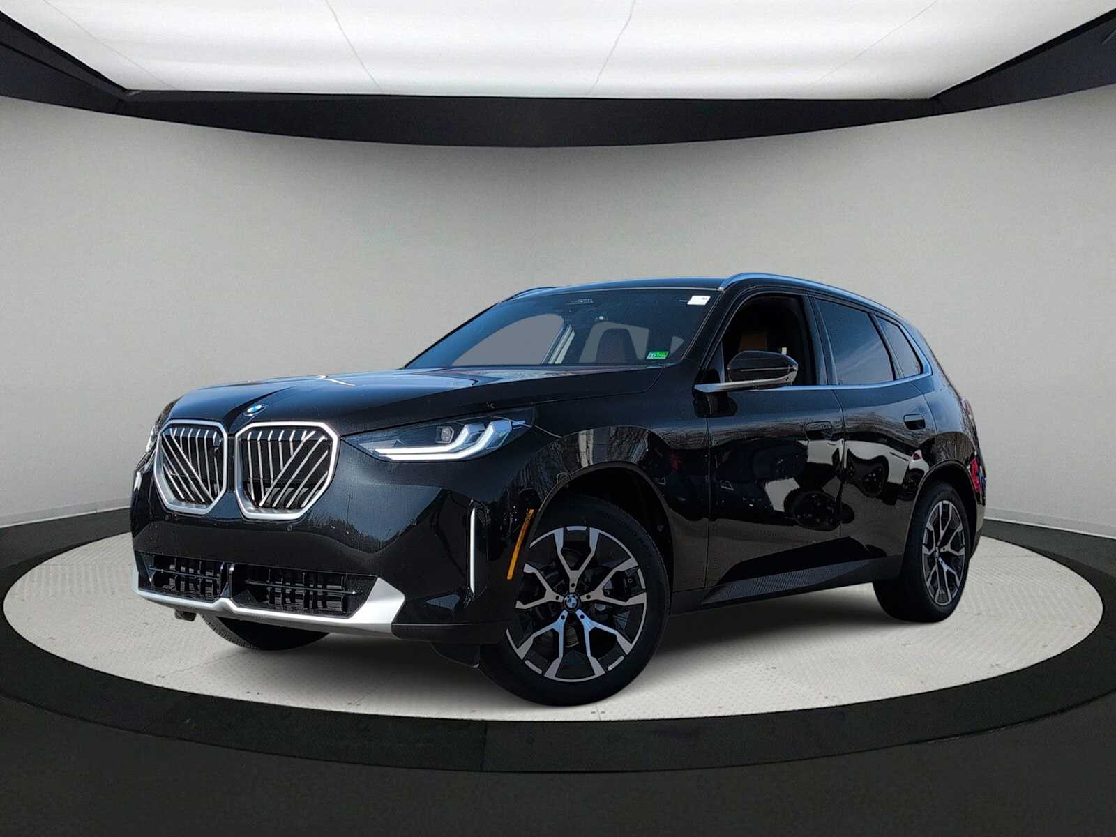 Thumbnail: 2026 BMW X3 - 1