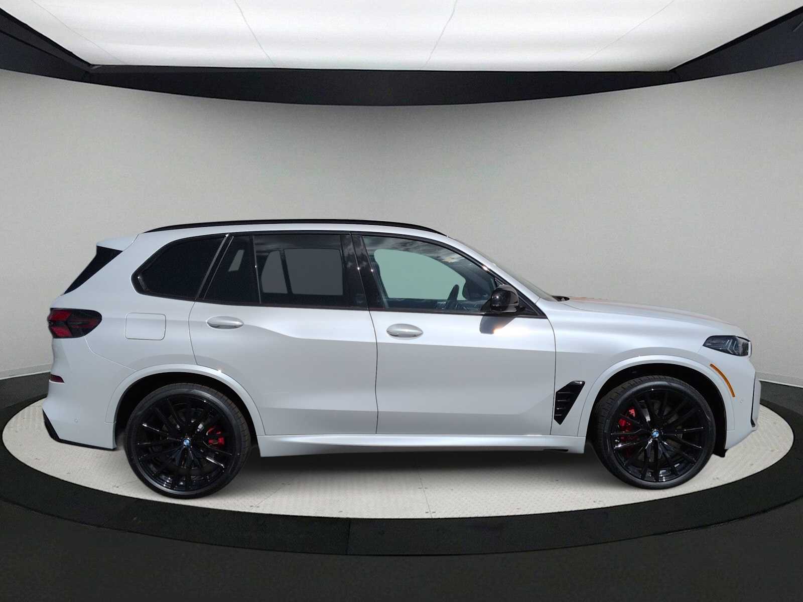 Thumbnail: 2026 BMW X5 - 9