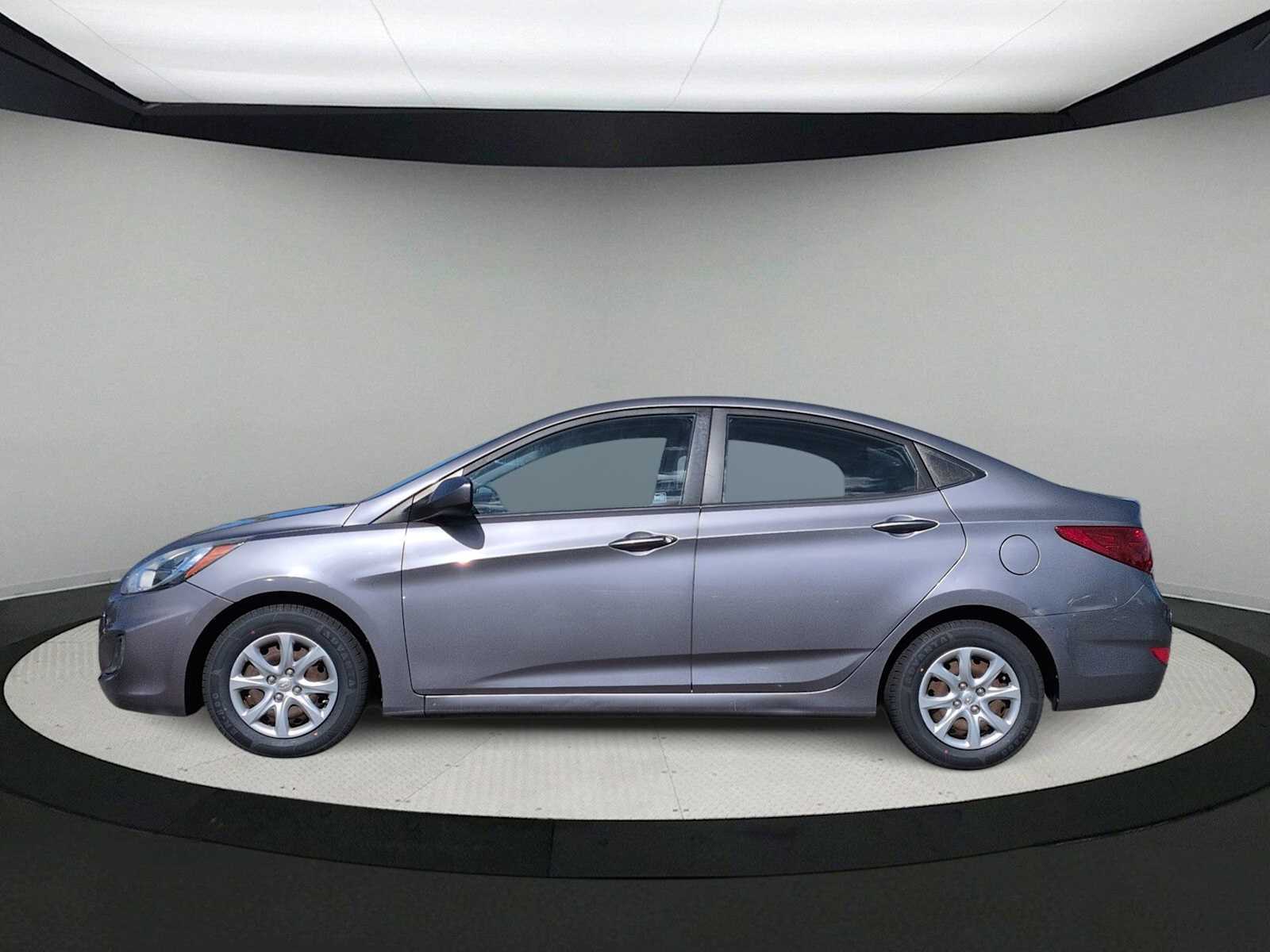 Thumbnail: 2014 Hyundai Accent - 5