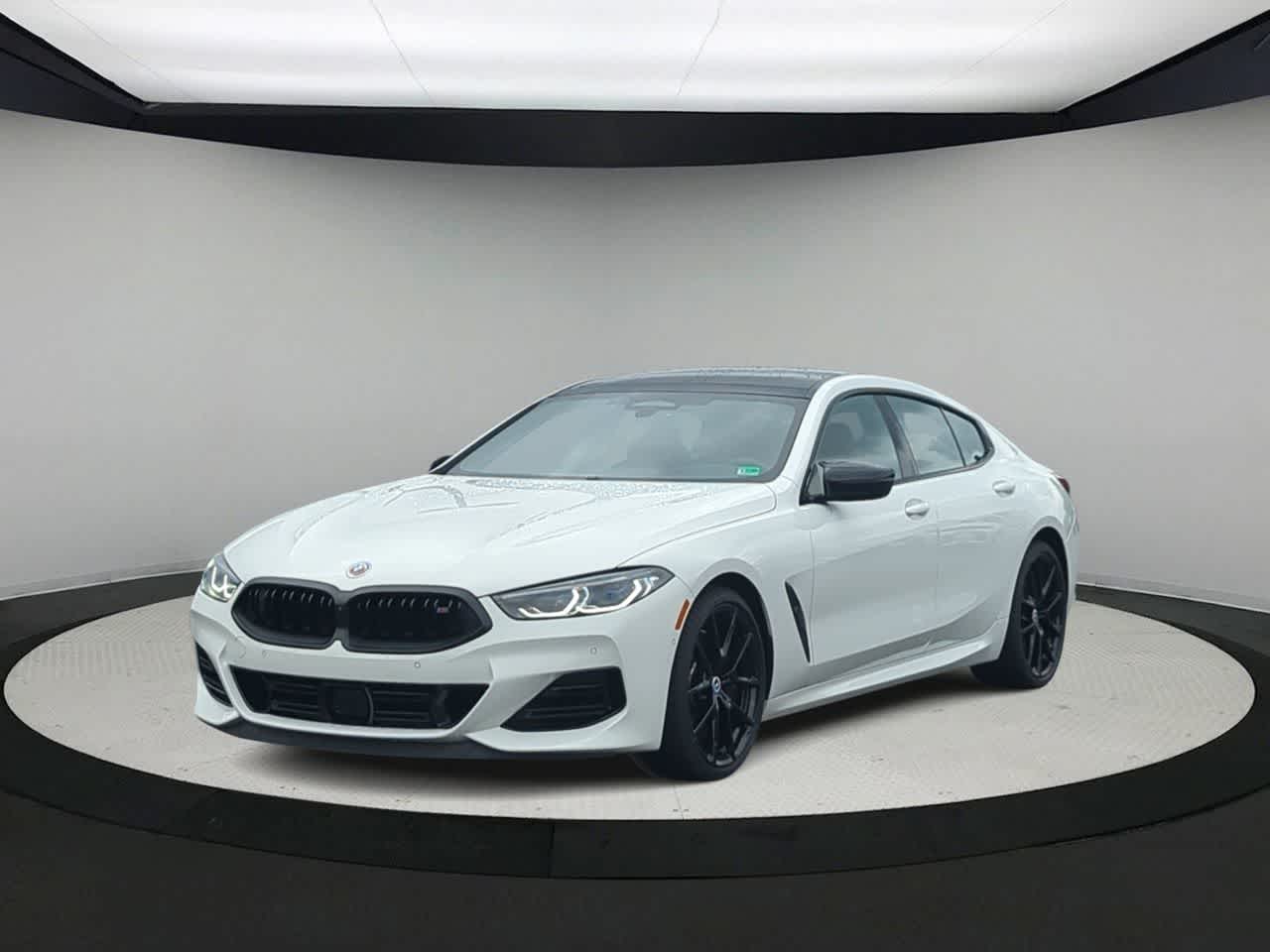 Thumbnail: 2023 BMW 8 Series - 3
