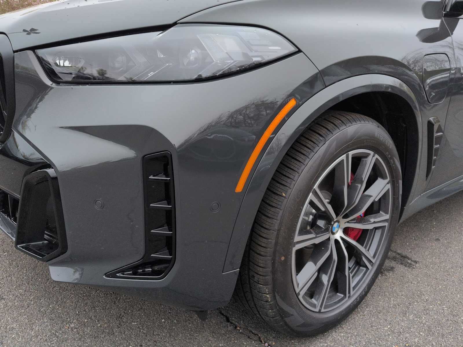 Thumbnail: 2026 BMW X5 - 11