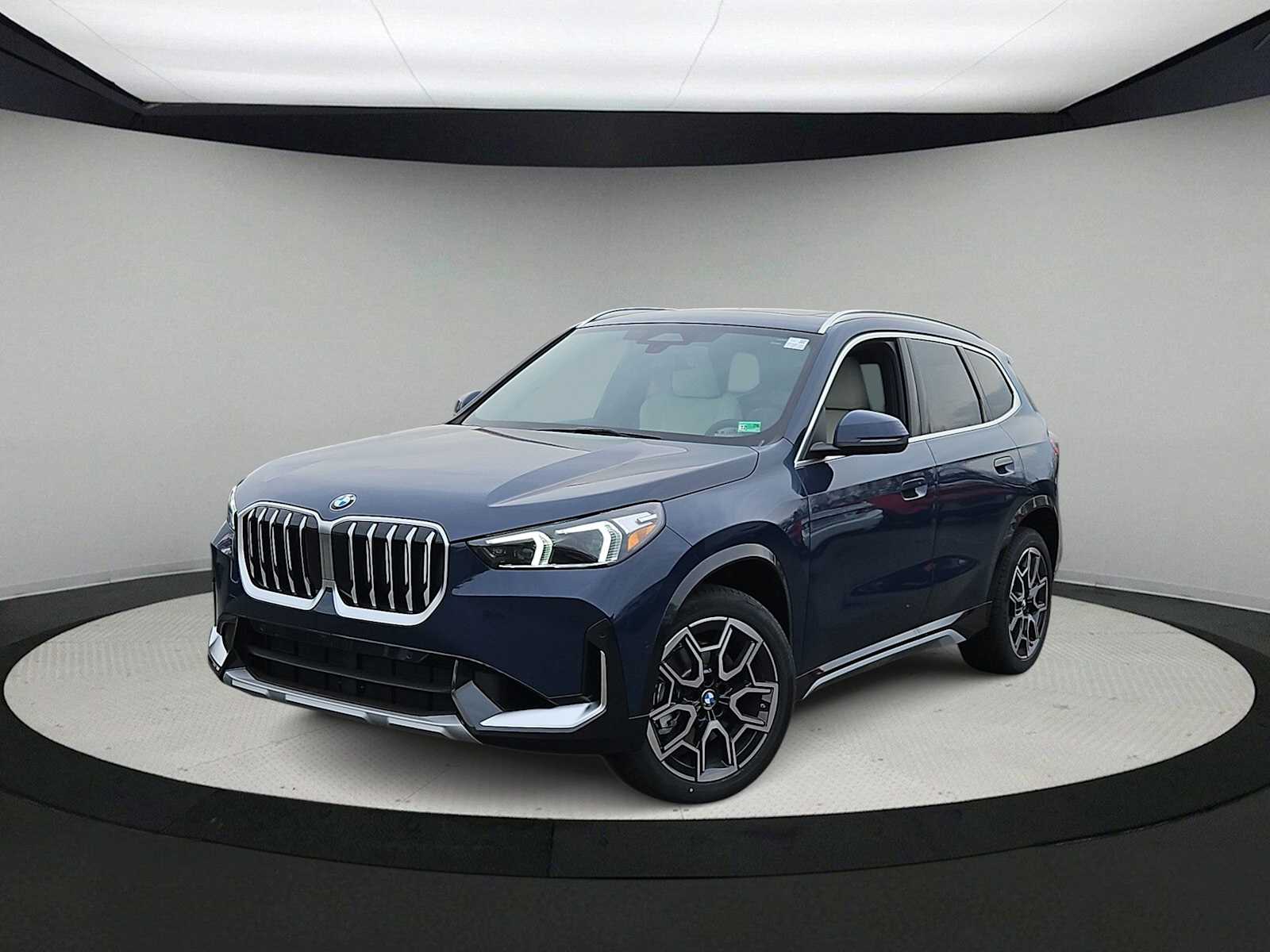 Thumbnail: 2026 BMW X1 - 1