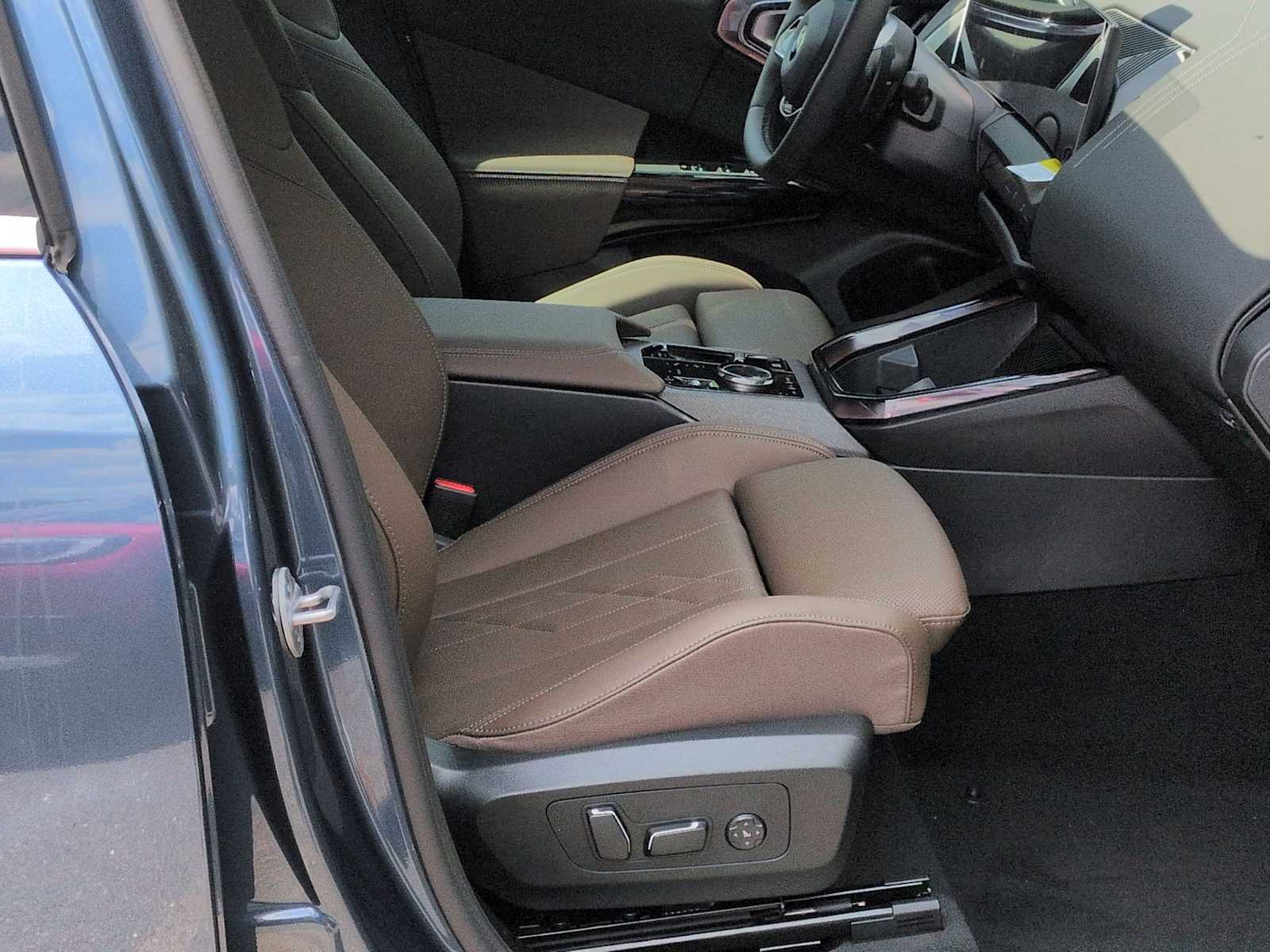 Thumbnail: 2026 BMW X3 - 24
