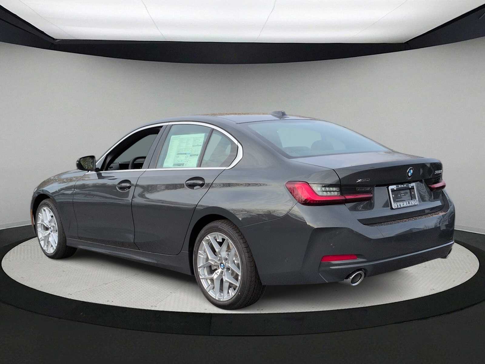 Thumbnail: 2026 BMW 3 Series - 6