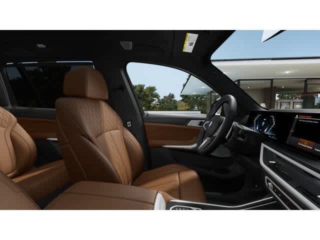 Thumbnail: 2026 BMW X7 - 9