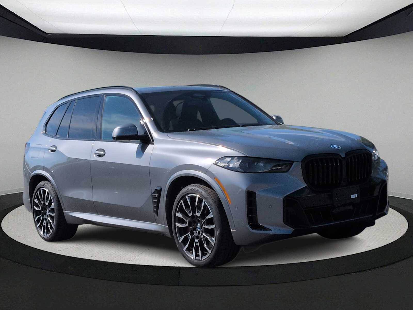 Thumbnail: 2024 BMW X5 - 2