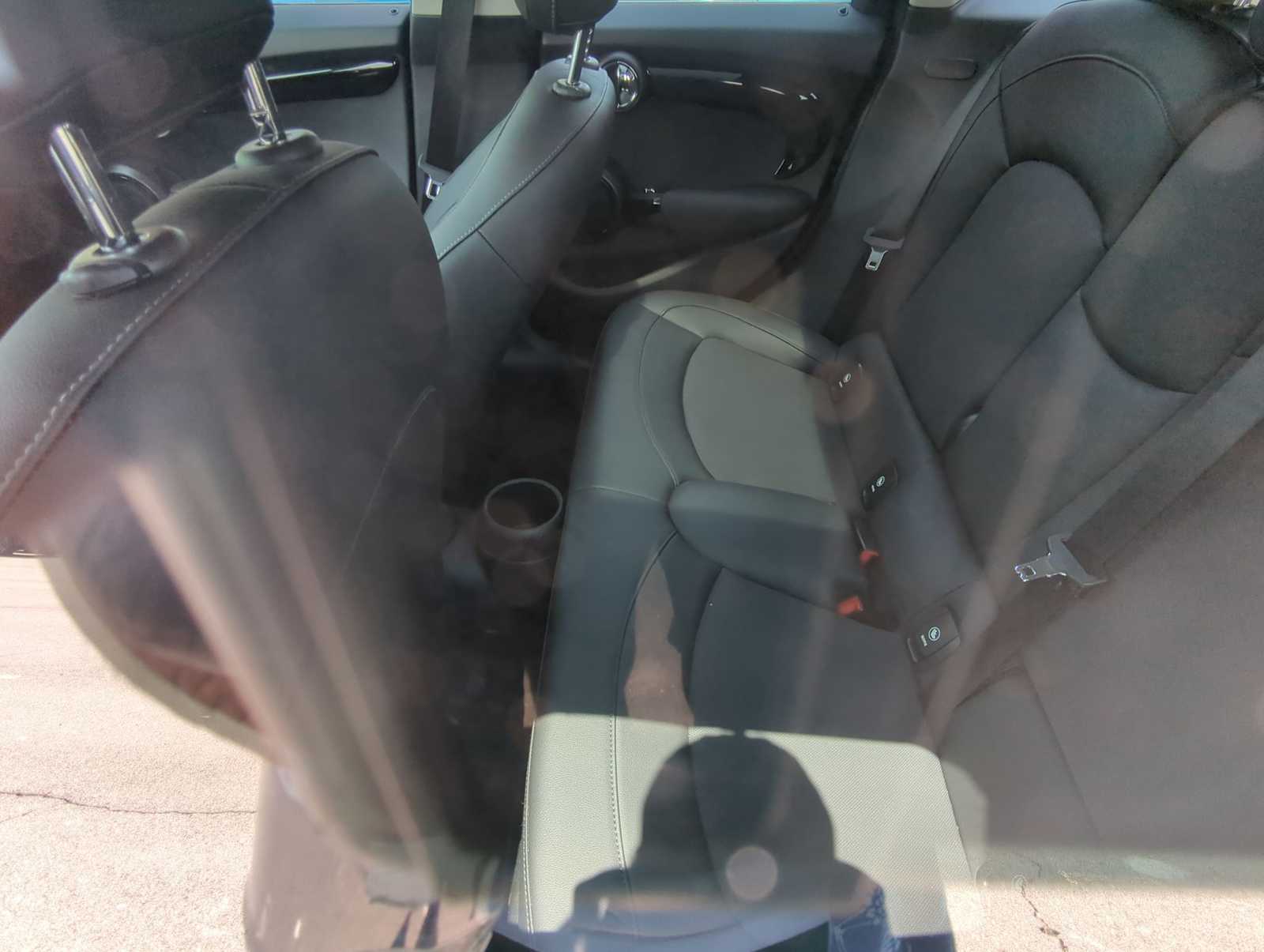 2021 MINI Cooper Hardtop 4 Door 7