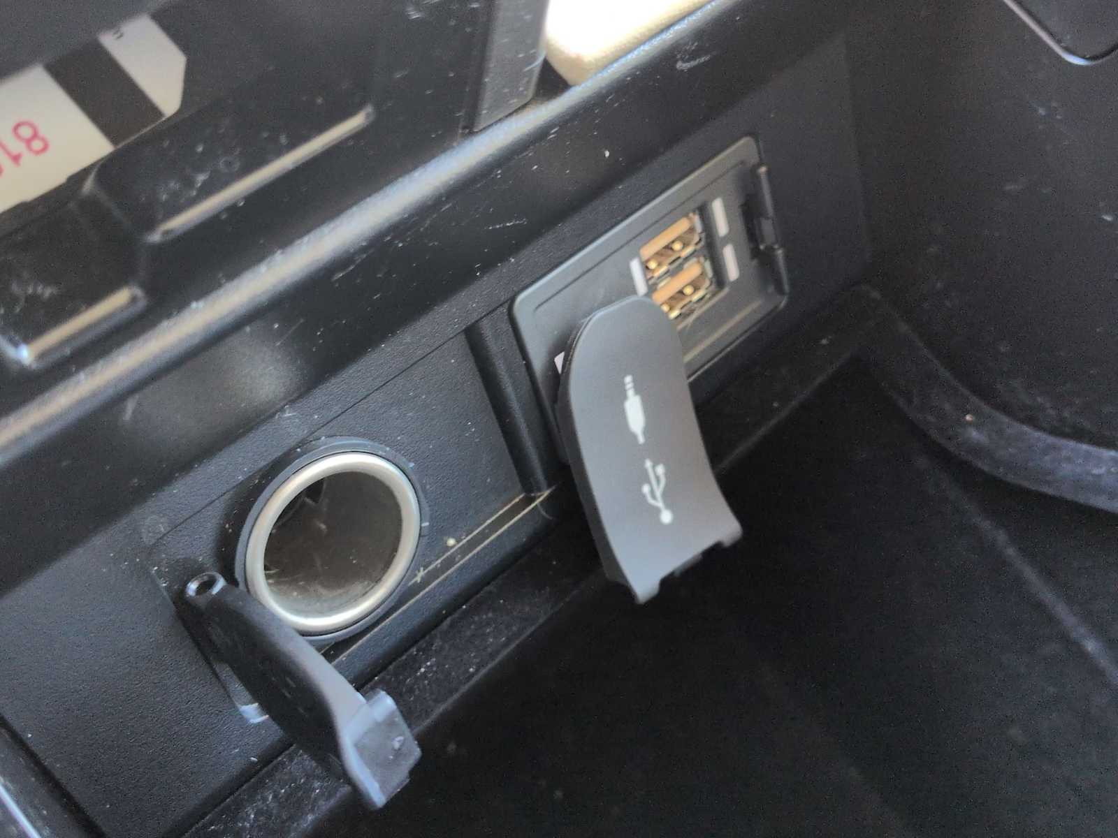 Thumbnail: 2016 Lexus RX - 33