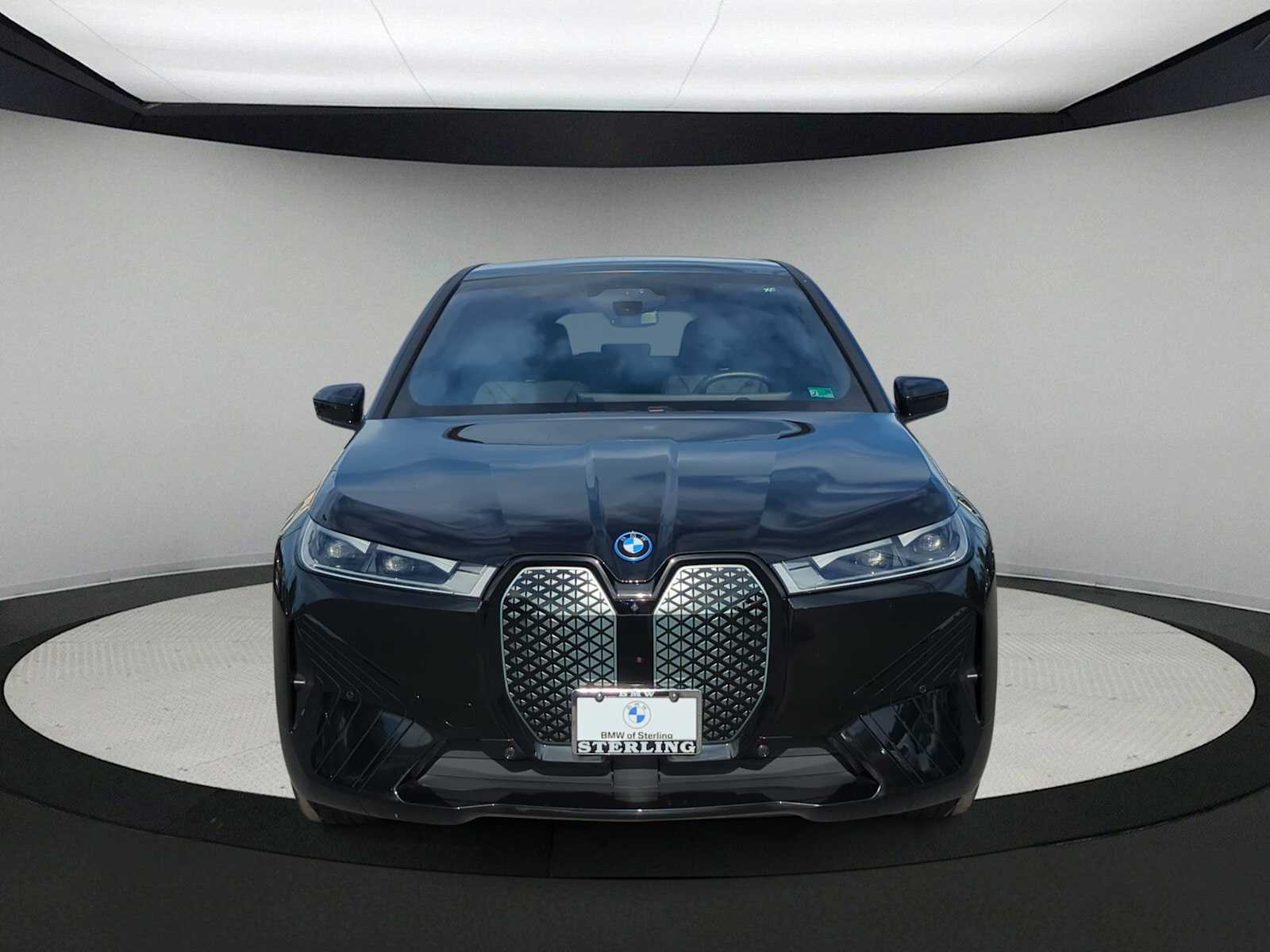 Thumbnail: 2025 BMW iX - 3