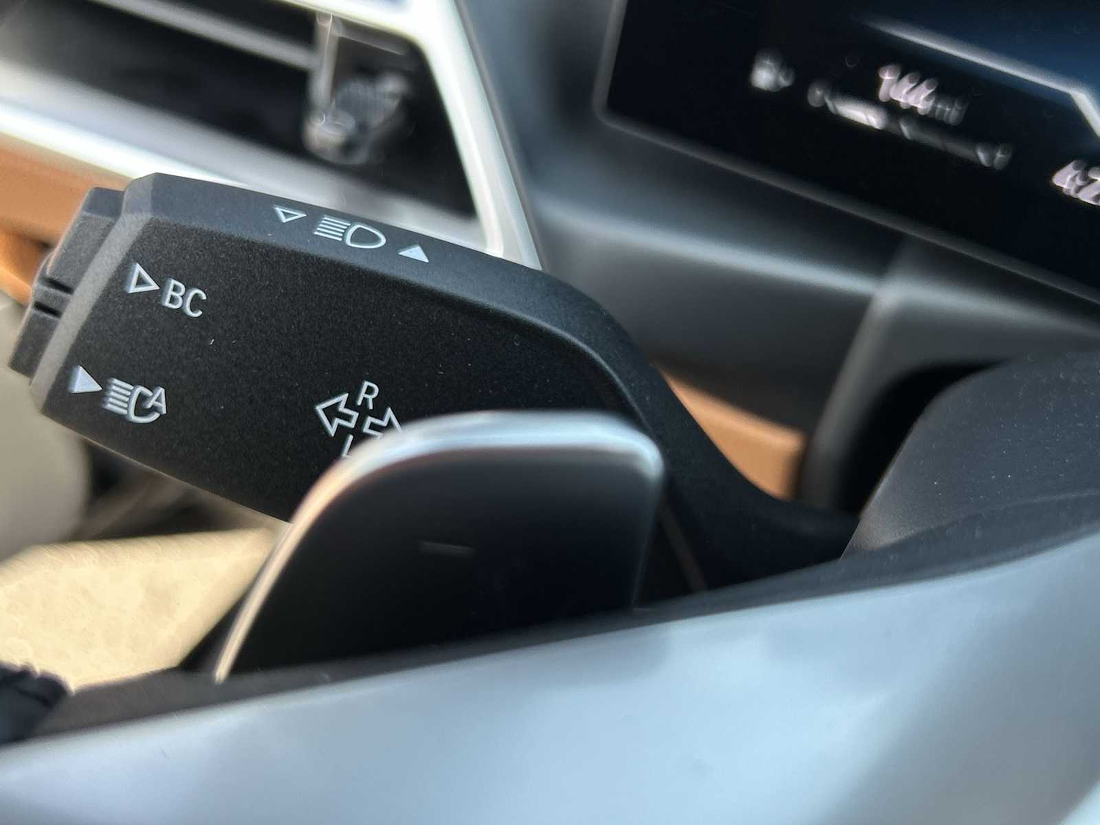 Thumbnail: 2025 BMW 3 Series - 29